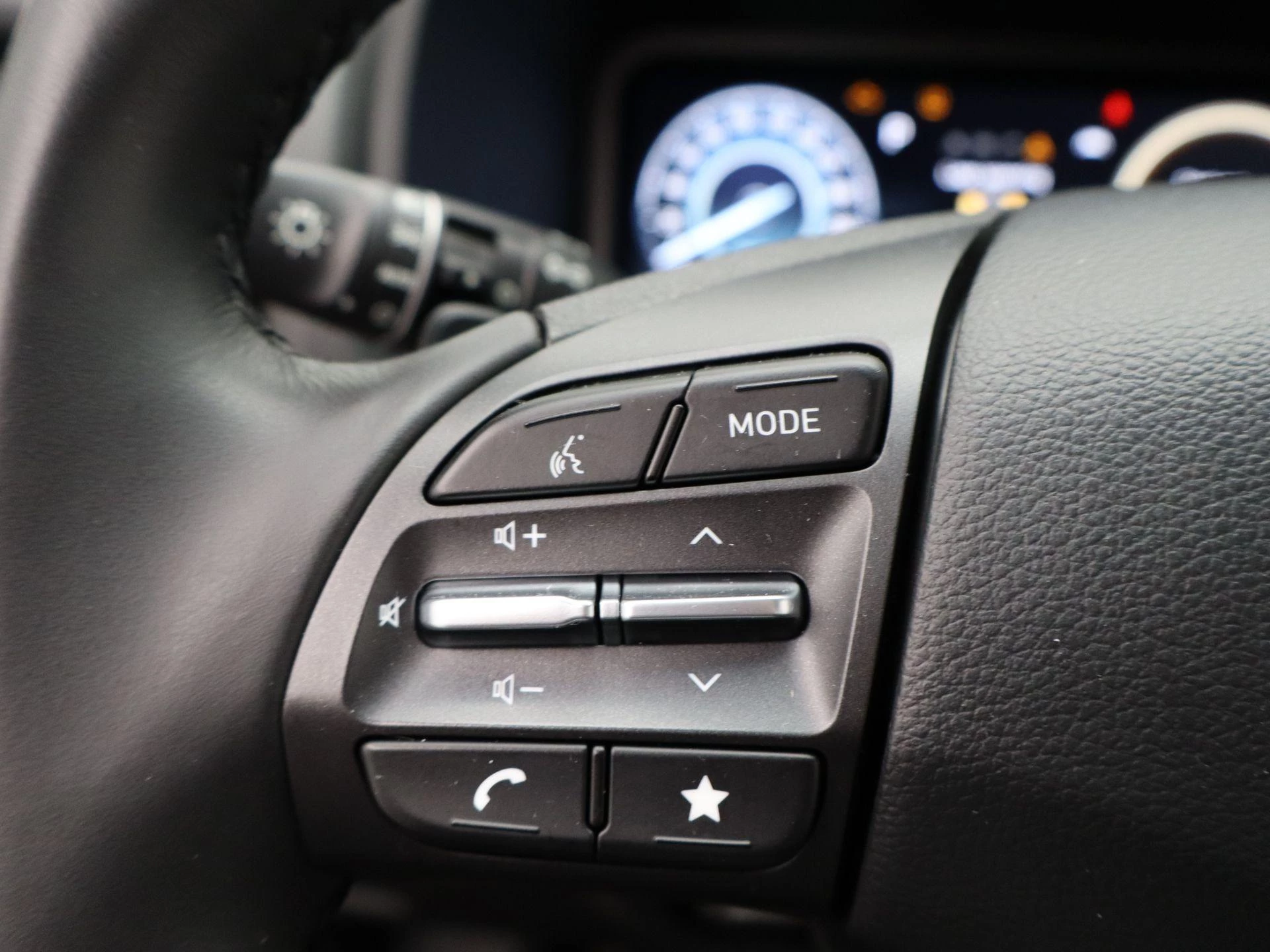 Hyundai-Kona-image-23