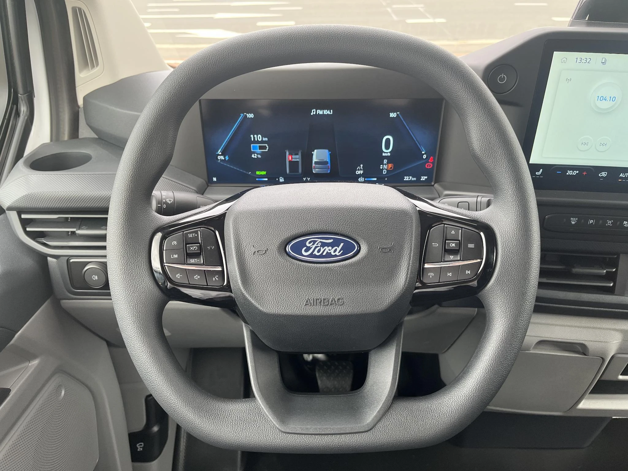Ford-E-Transit-image-12