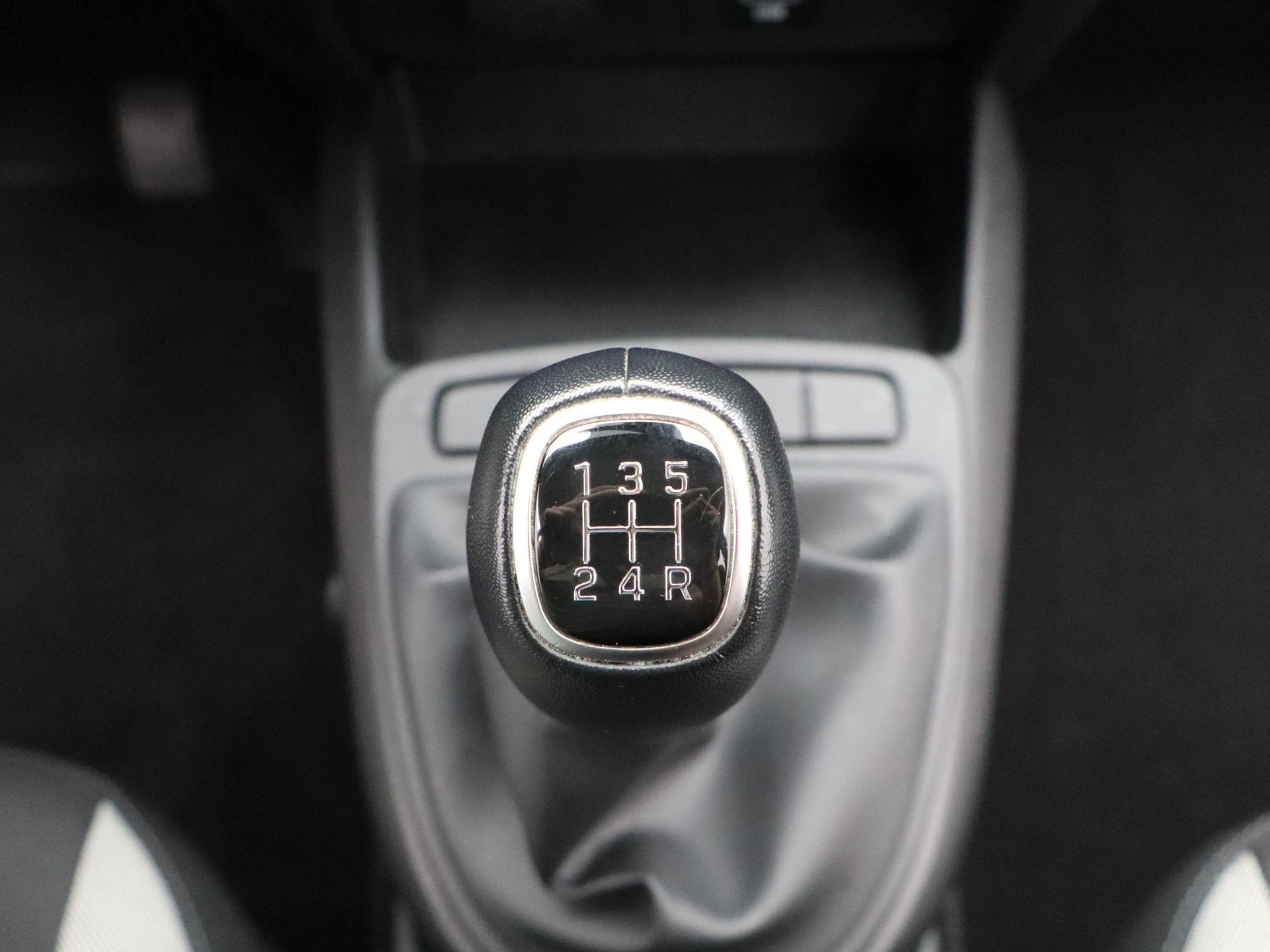 Hyundai-i10-image-20