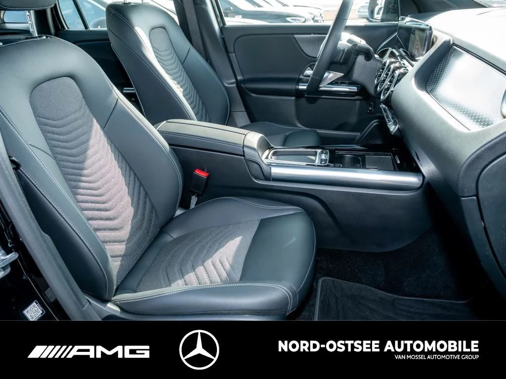Mercedes-Benz GLA 200 d PROGRESSIVE AHK LED KAMERA DISTRO NAV Progressive