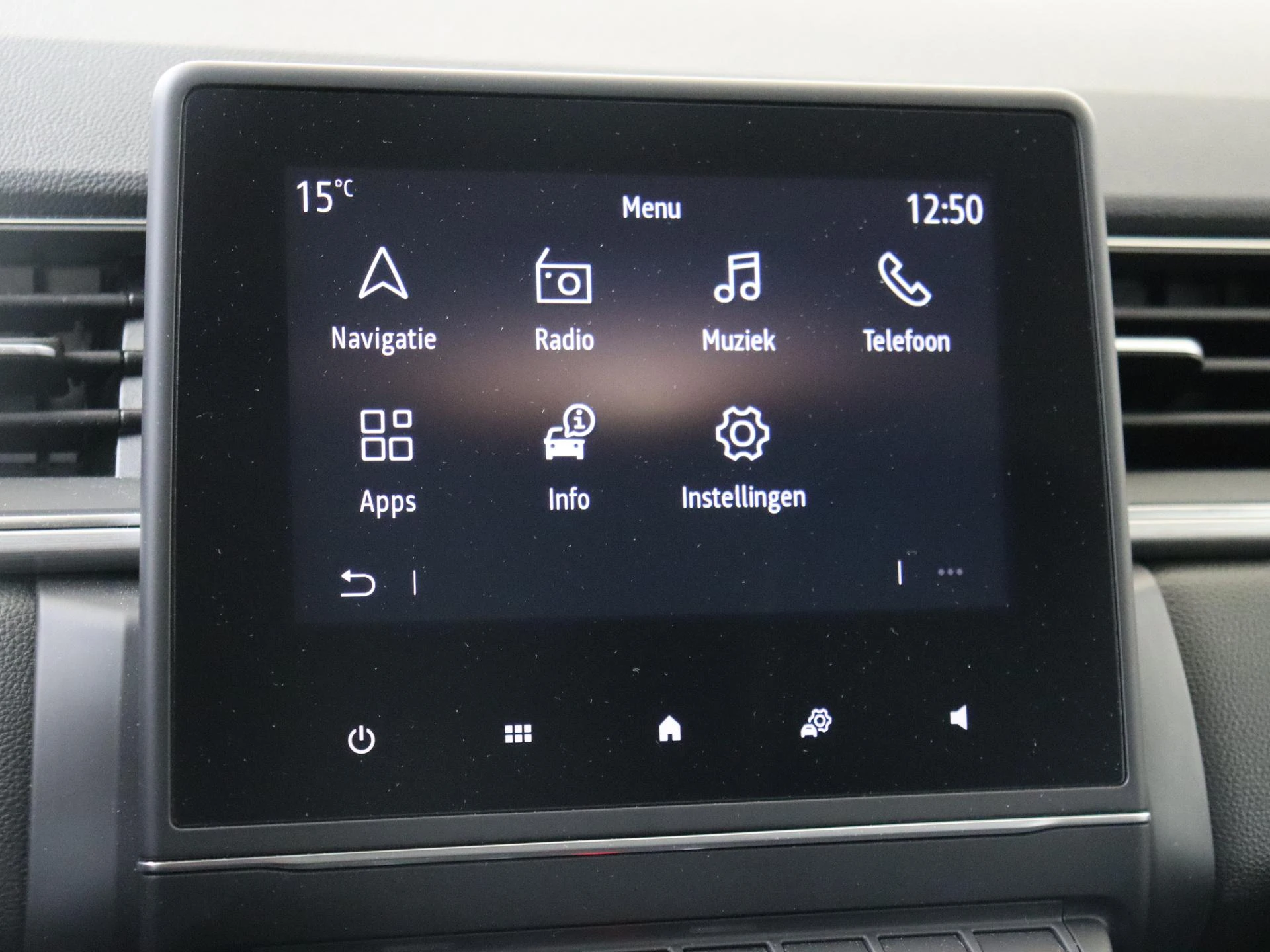 Renault-Captur-image-16