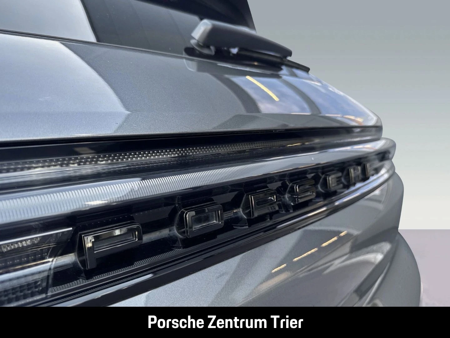 Porsche-Cayenne-image-12