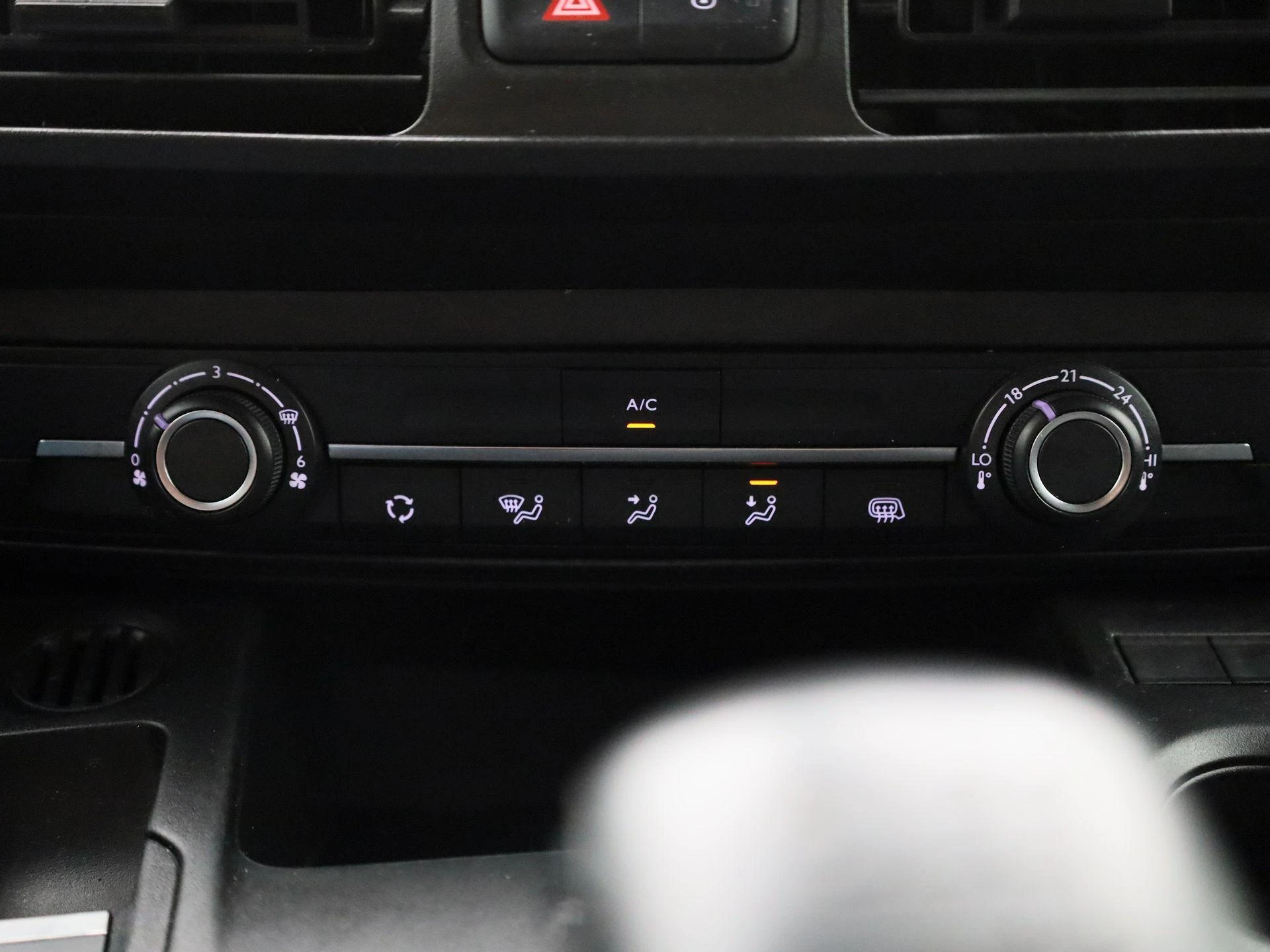 Opel-Combo-image-24
