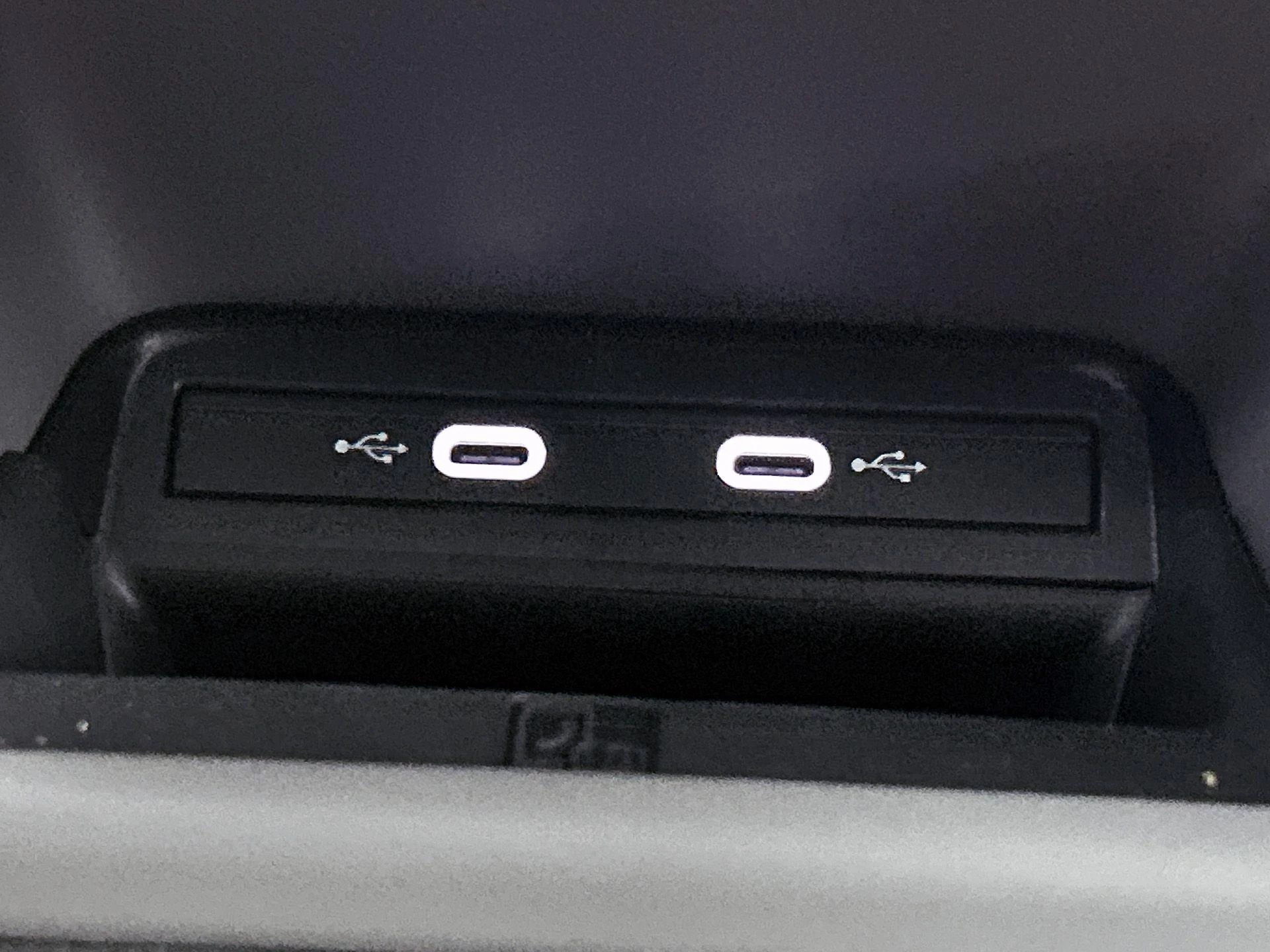 Volkswagen-ID. Buzz Cargo-image-10