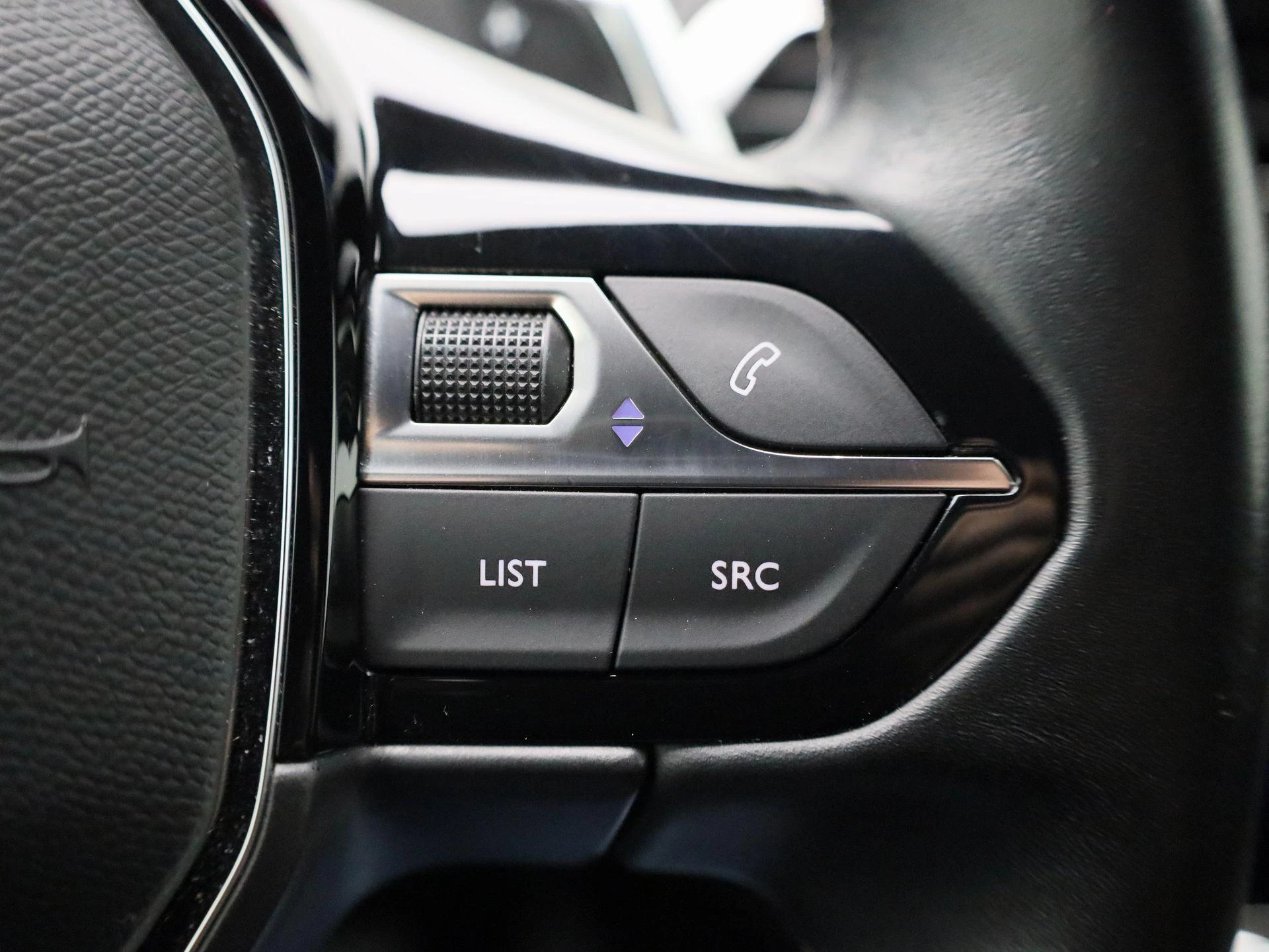 Peugeot 5008 1.2 PureTech Allure Pack Business