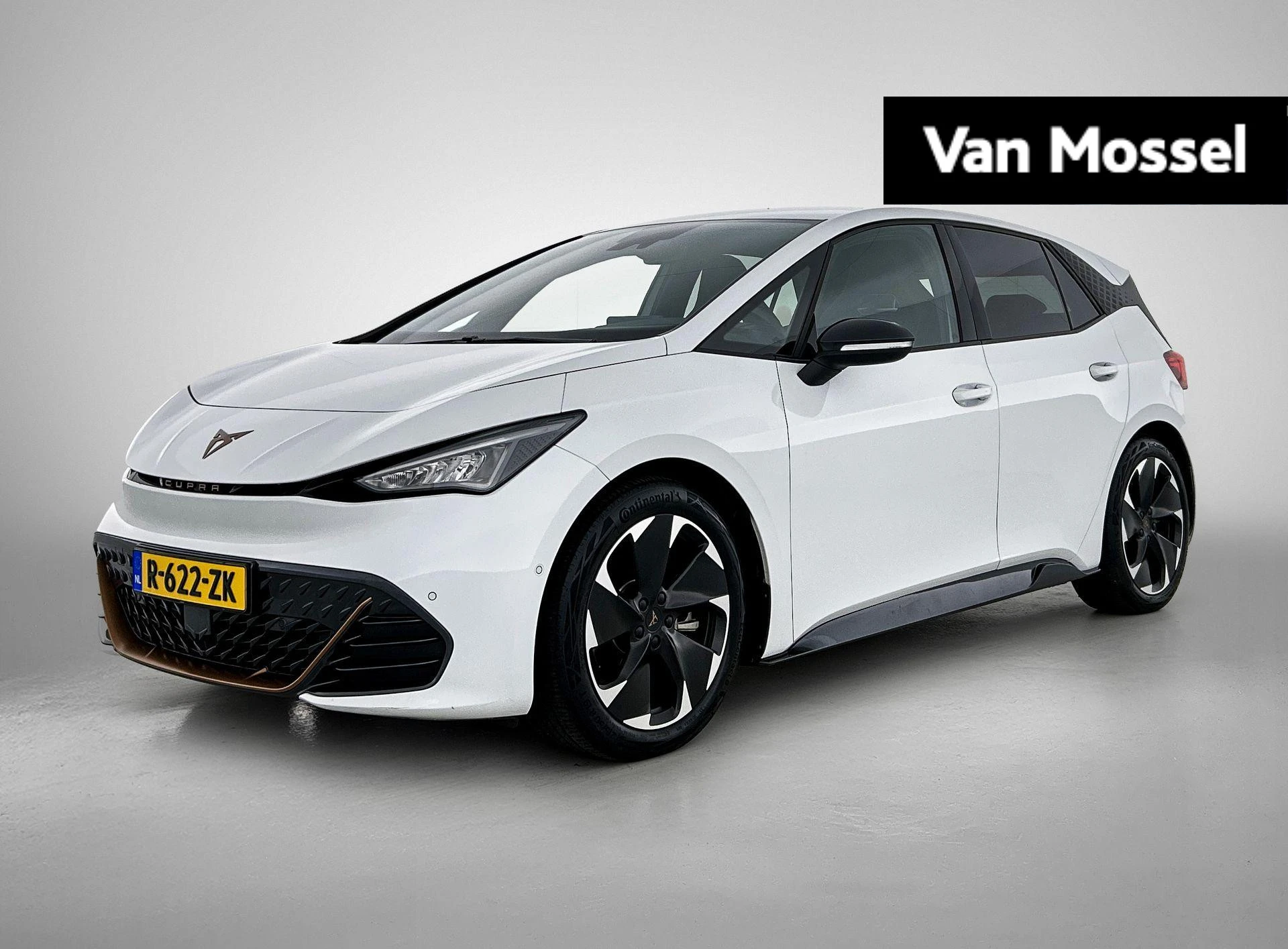 CUPRA-Born-image-0