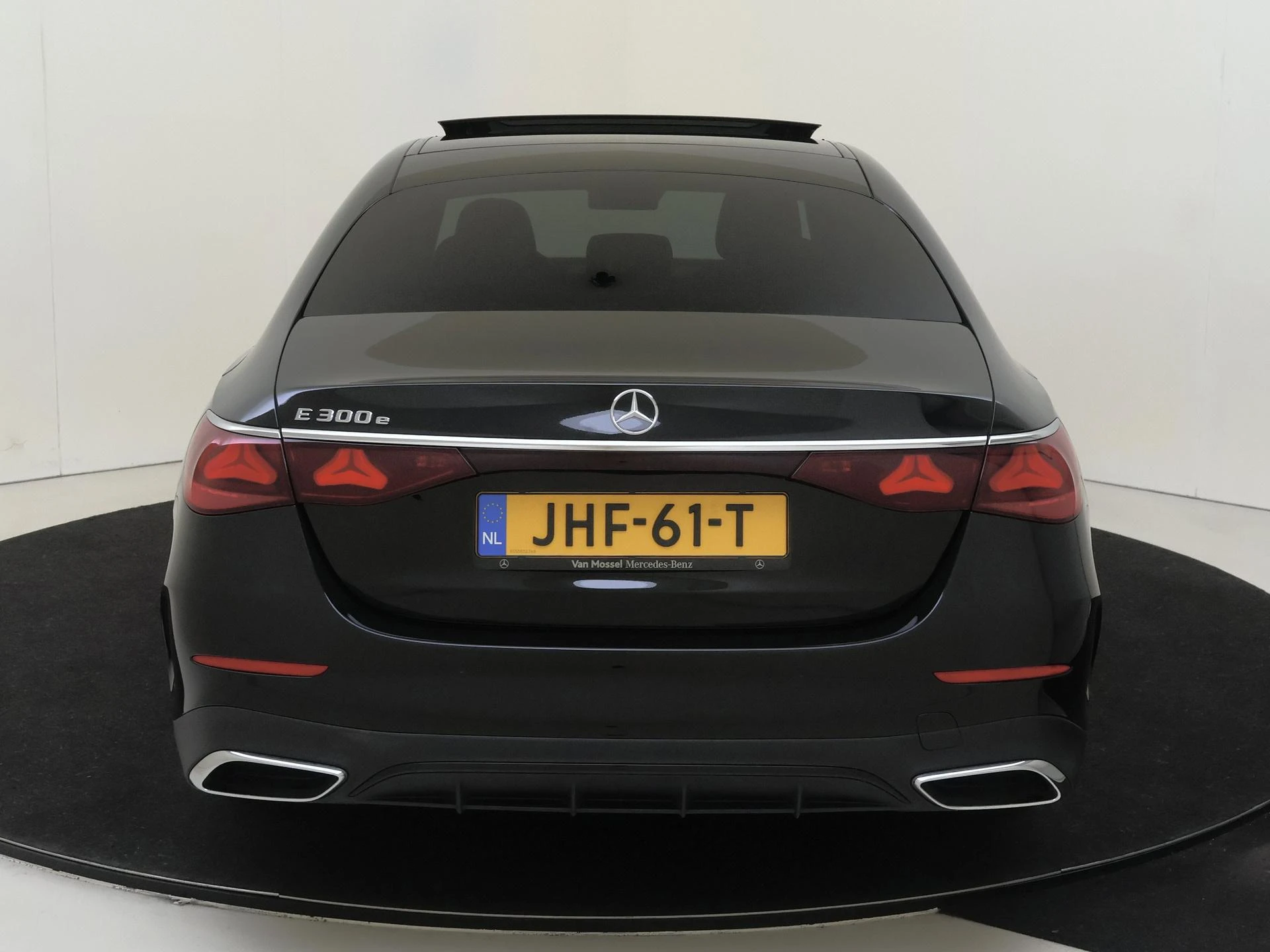 Mercedes-Benz E-Klasse 300 e Sport Edition