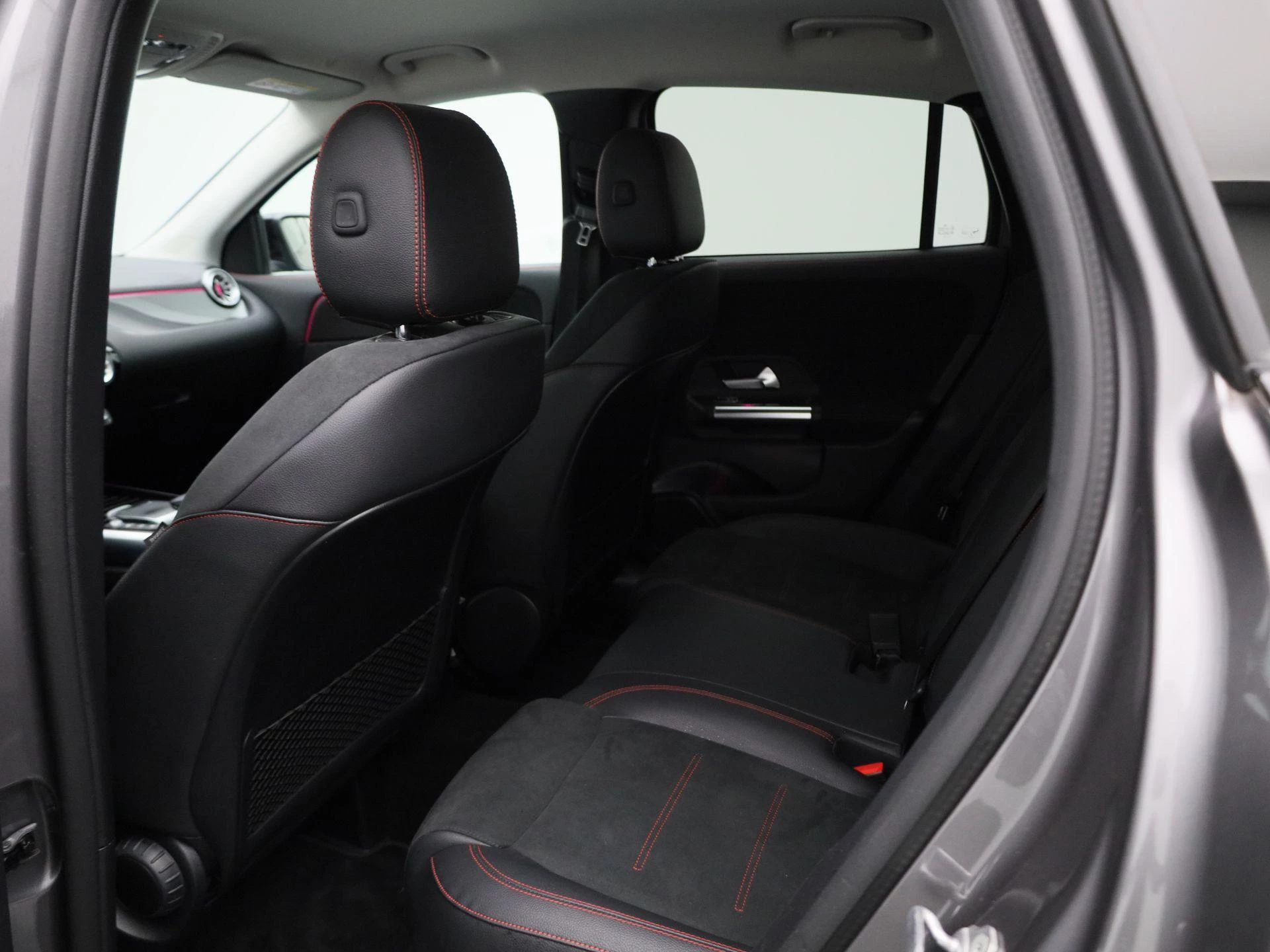 Mercedes-Benz GLA 250 e AMG Line + CARPLAY + MULTIBEAM + NIGHTPAKKET +