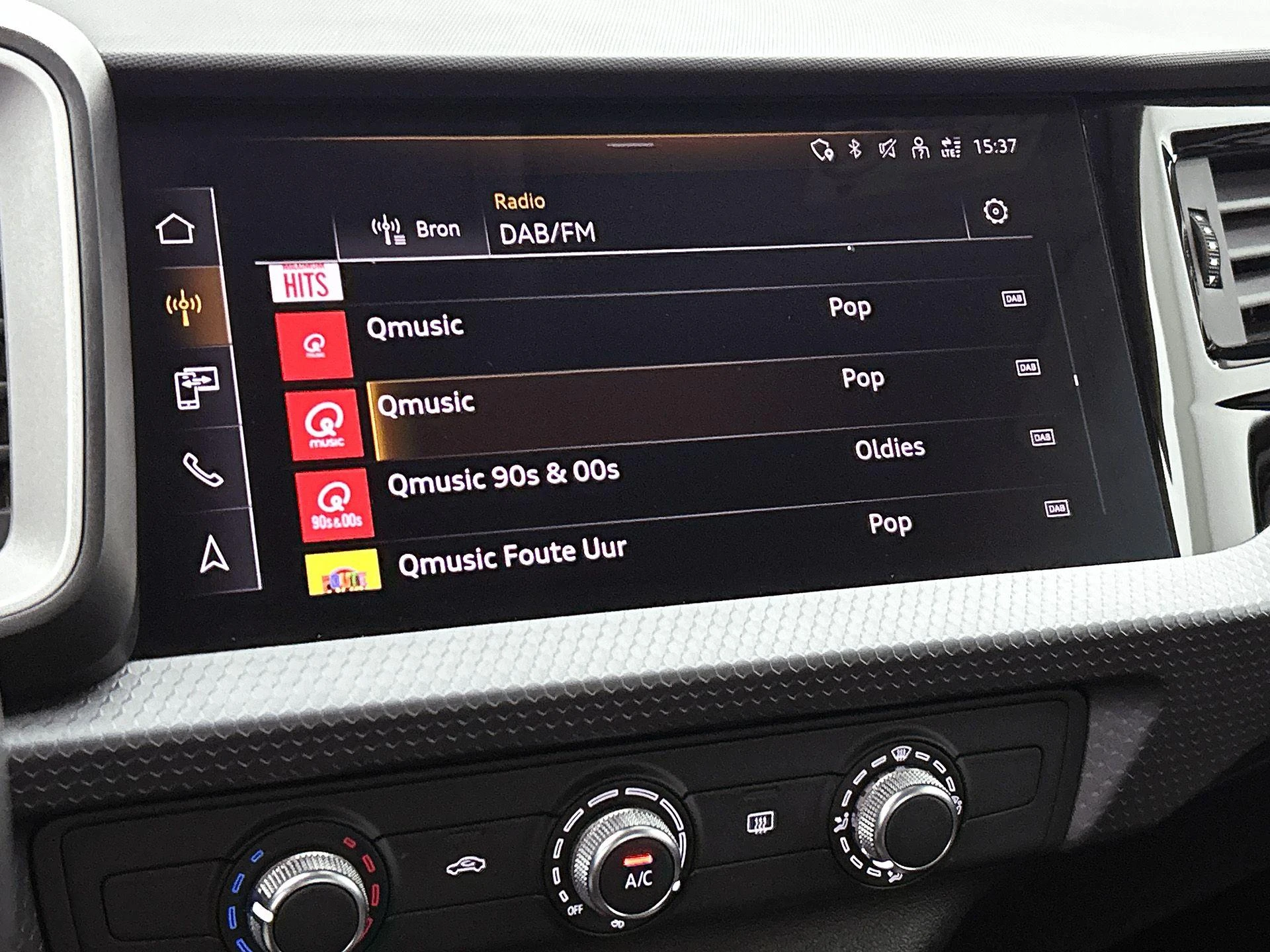 Audi-A1 Sportback-image-8
