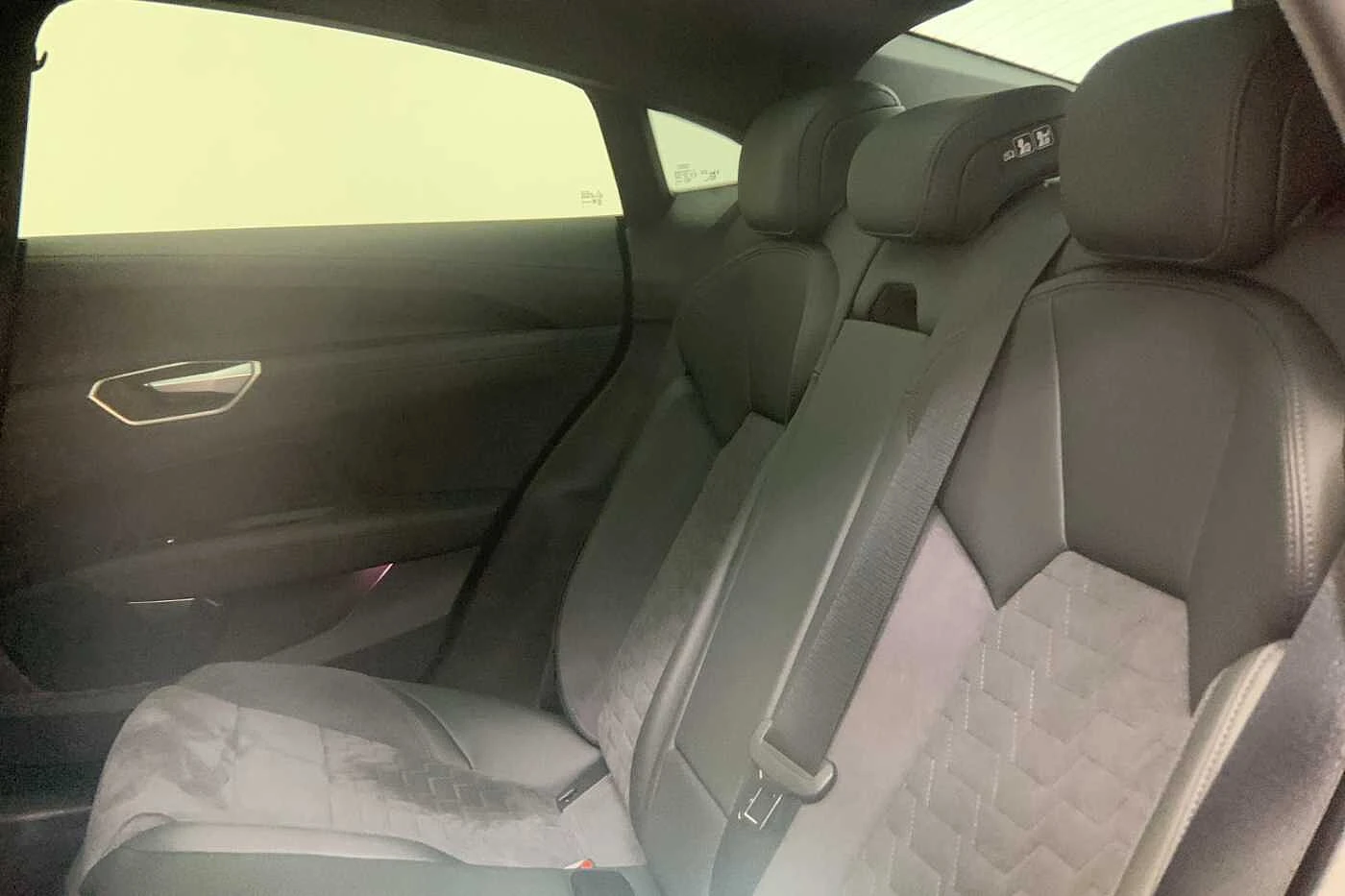 Audi-e-tron GT-image-9