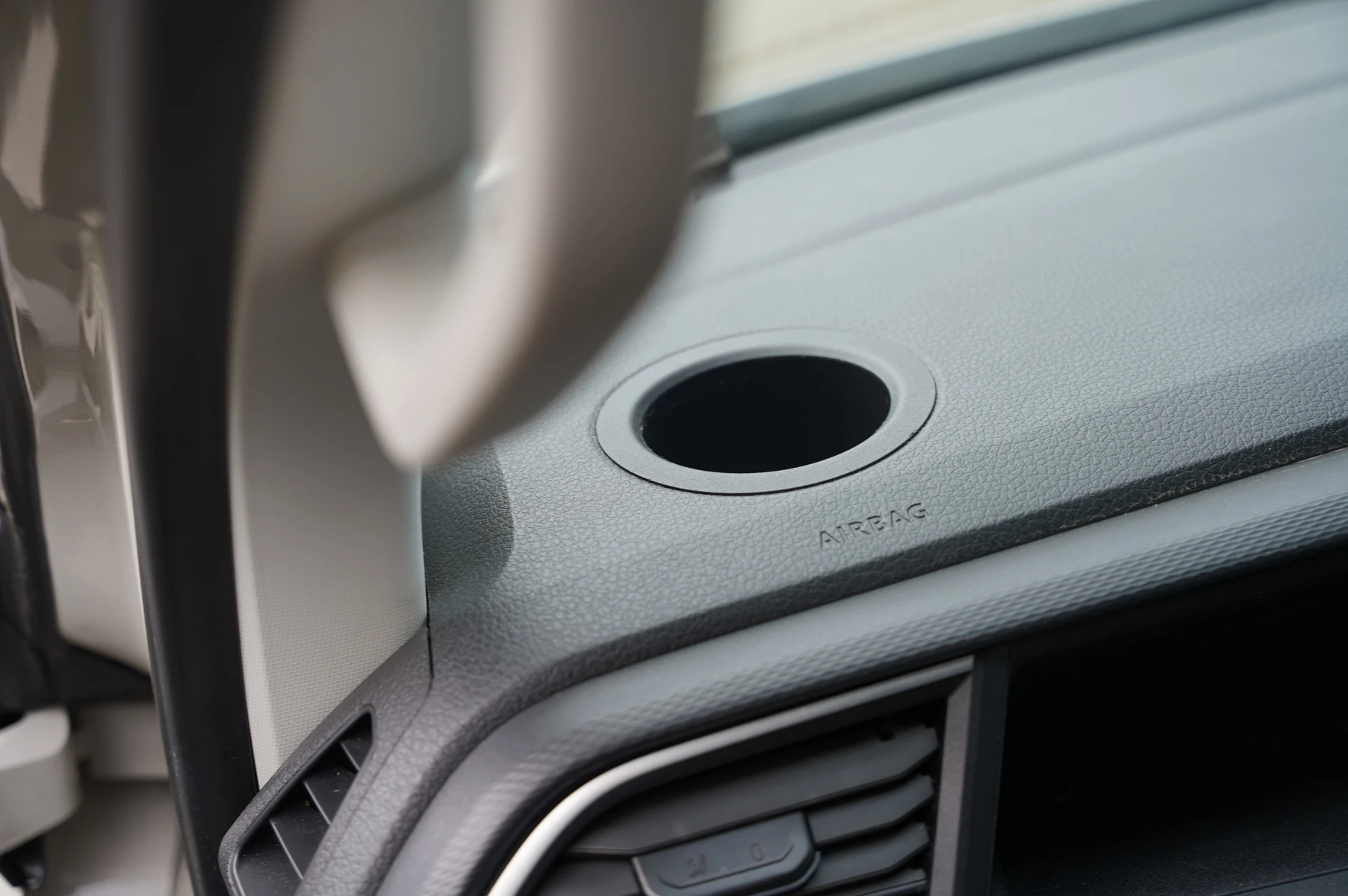 Volkswagen-California-image-26