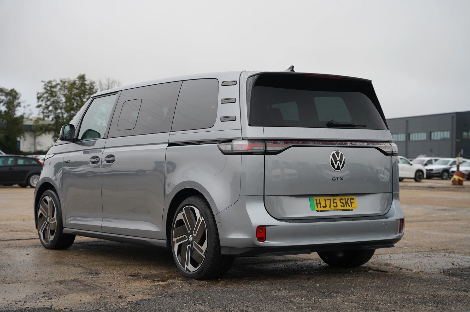 Volkswagen-ID. Buzz-image-2