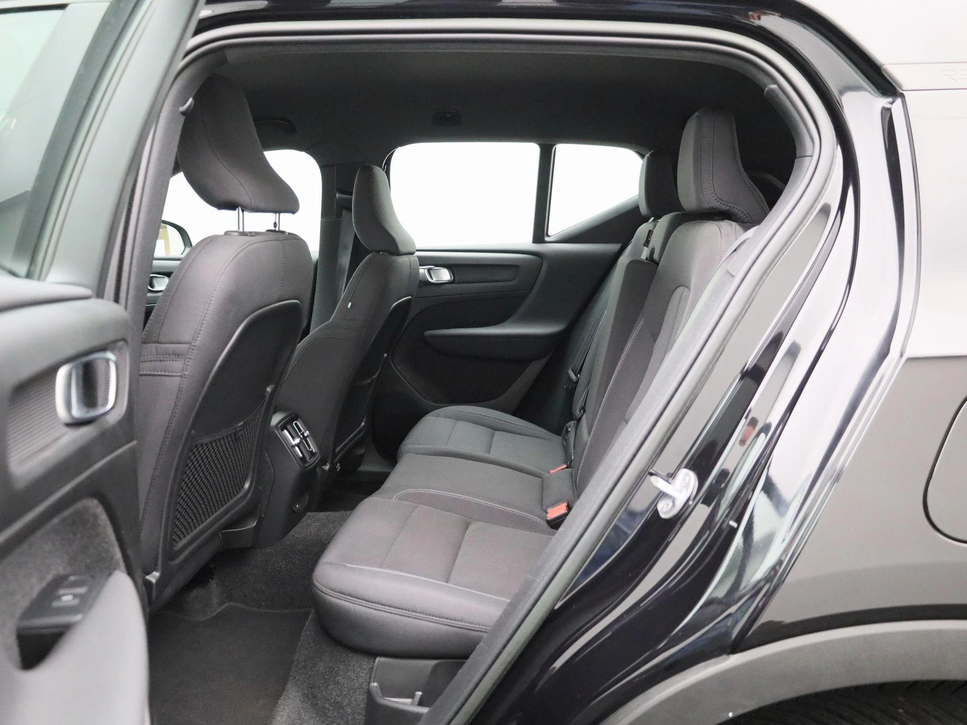 Volvo-XC40-image-10