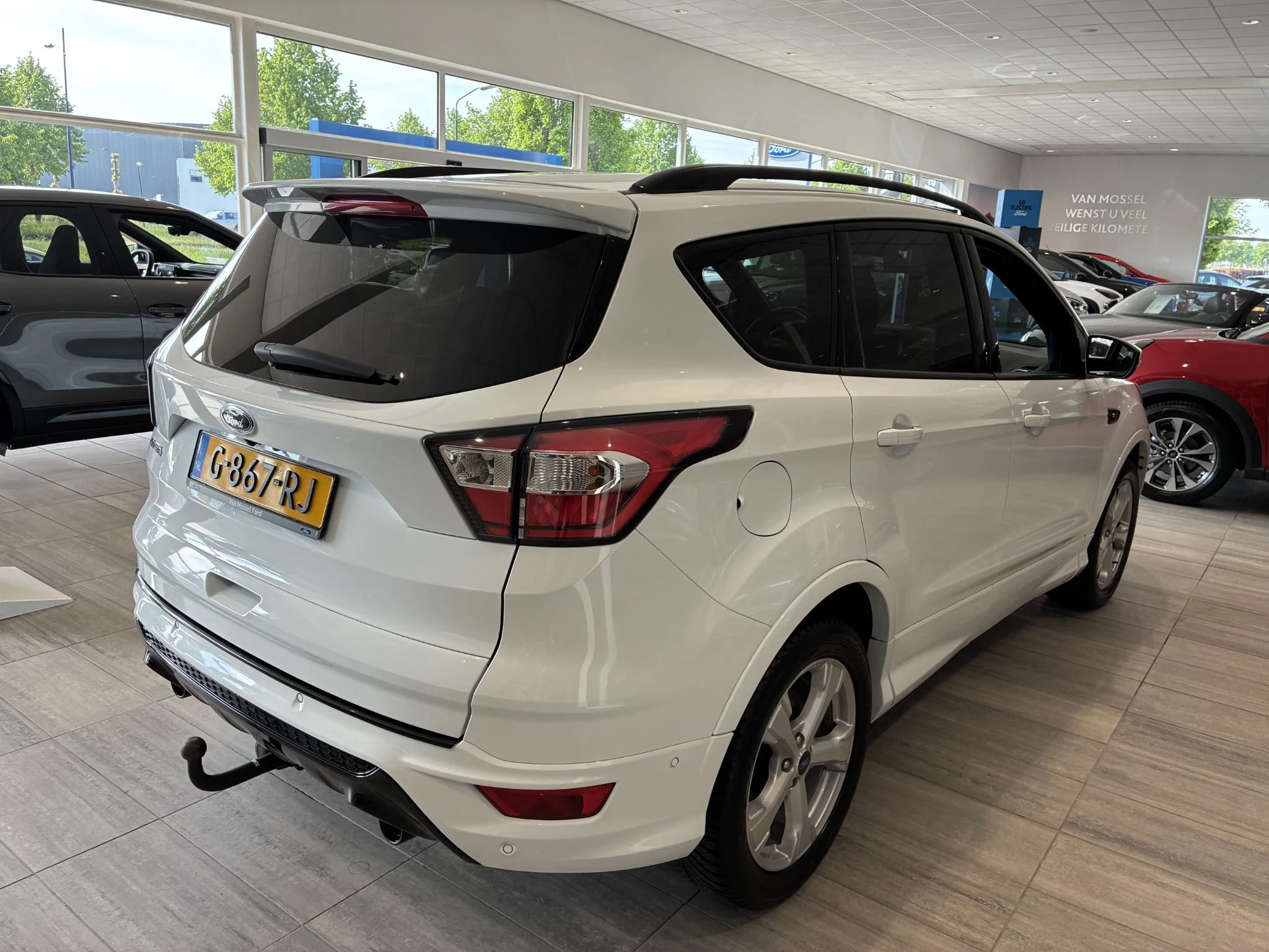 Ford-Kuga-image-4