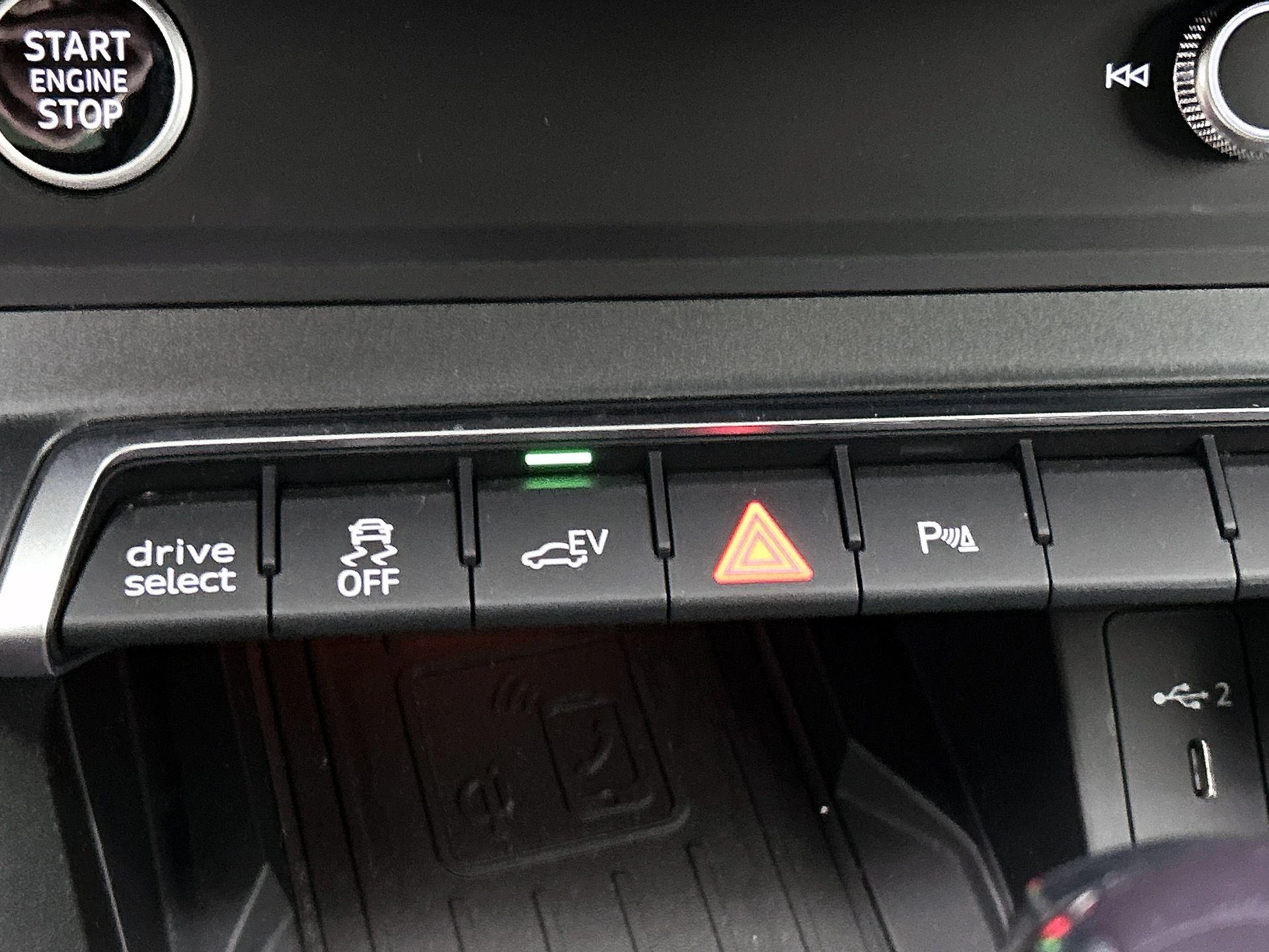 Audi-Q3-image-22