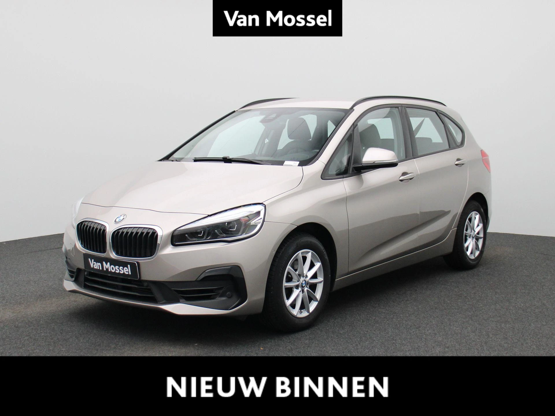 BMW-2 Reeks-image-0