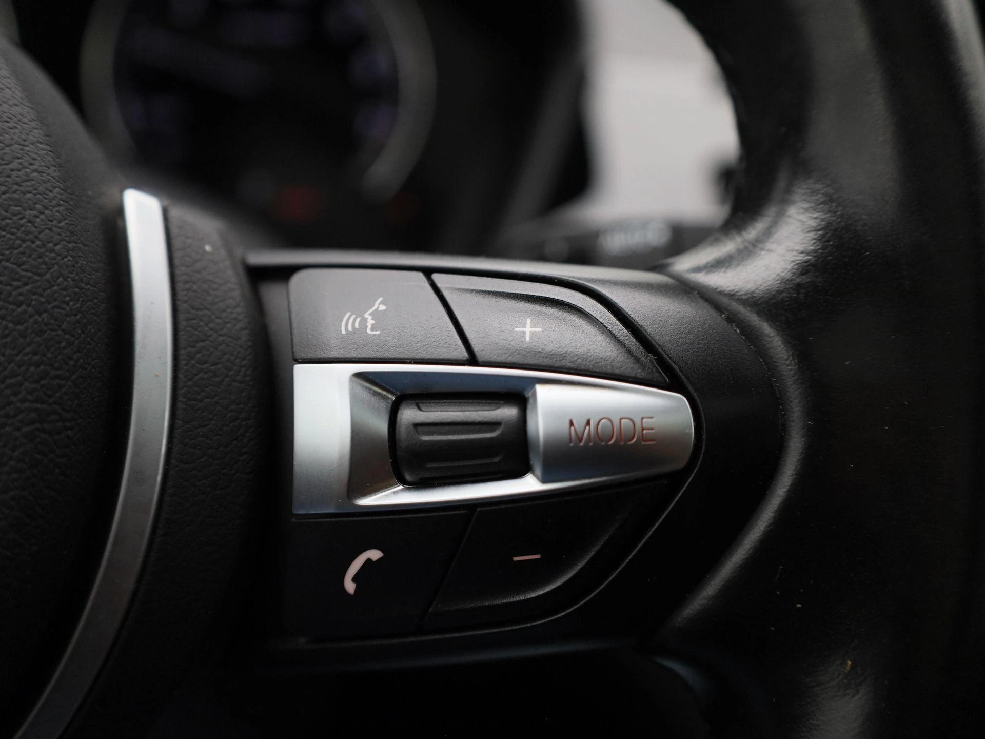 BMW-X1-image-25