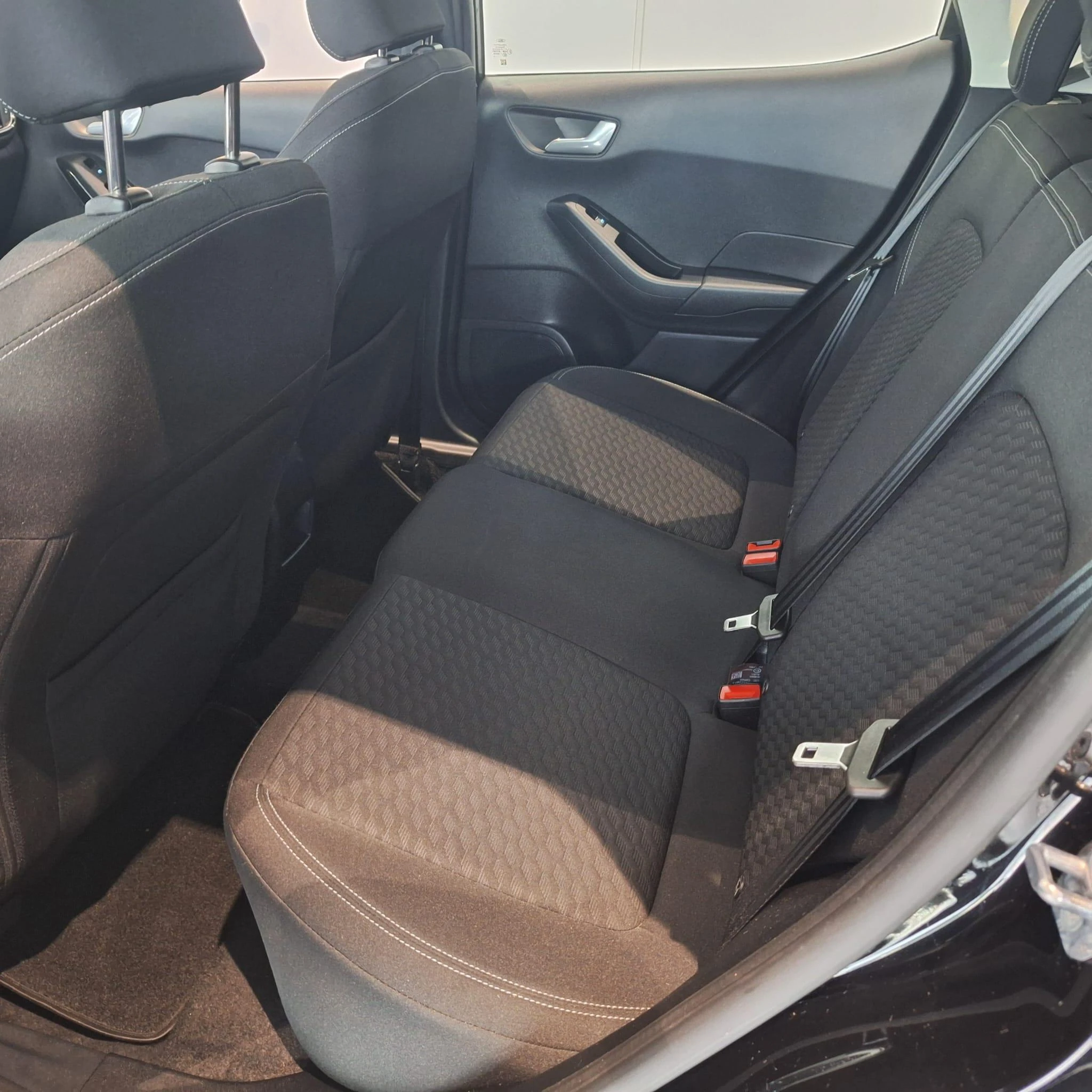 Ford Fiesta 1.0 EcoBoost Hybrid Titanium