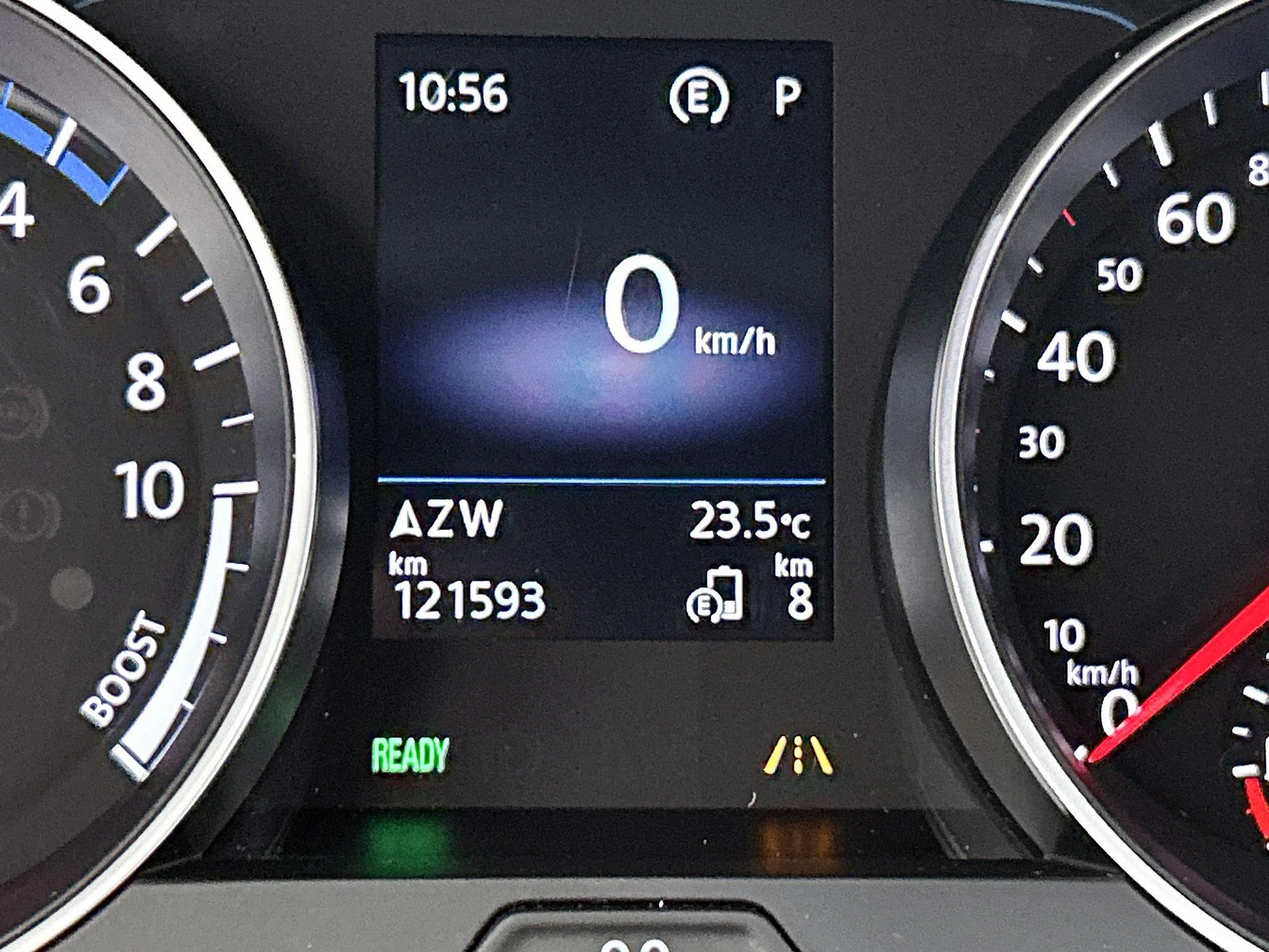 Volkswagen-Golf-image-14