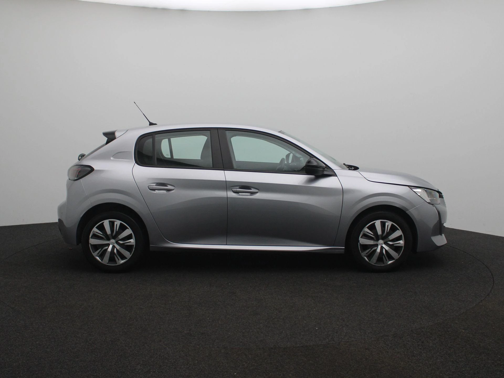 Peugeot-208-image-9