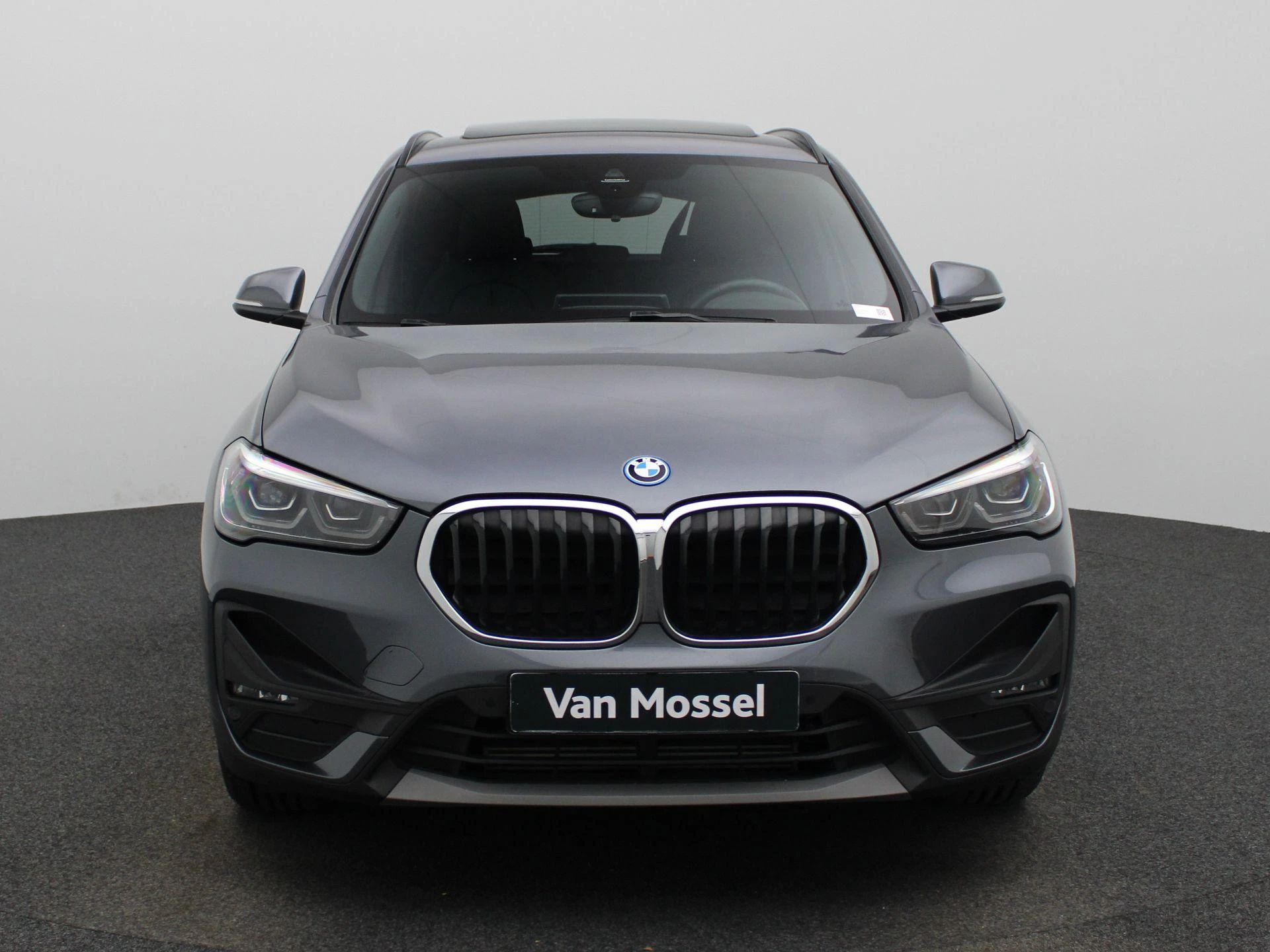BMW-X1-image-2