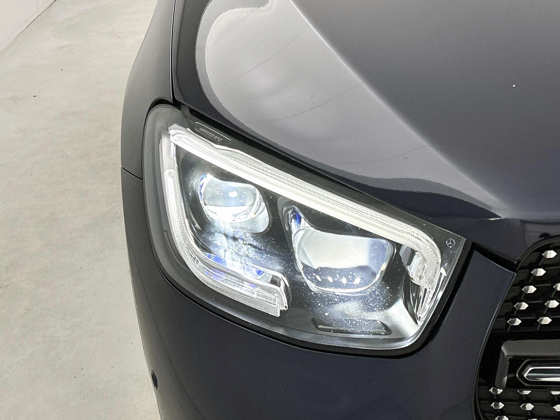Mercedes-Benz-GLC-image-10