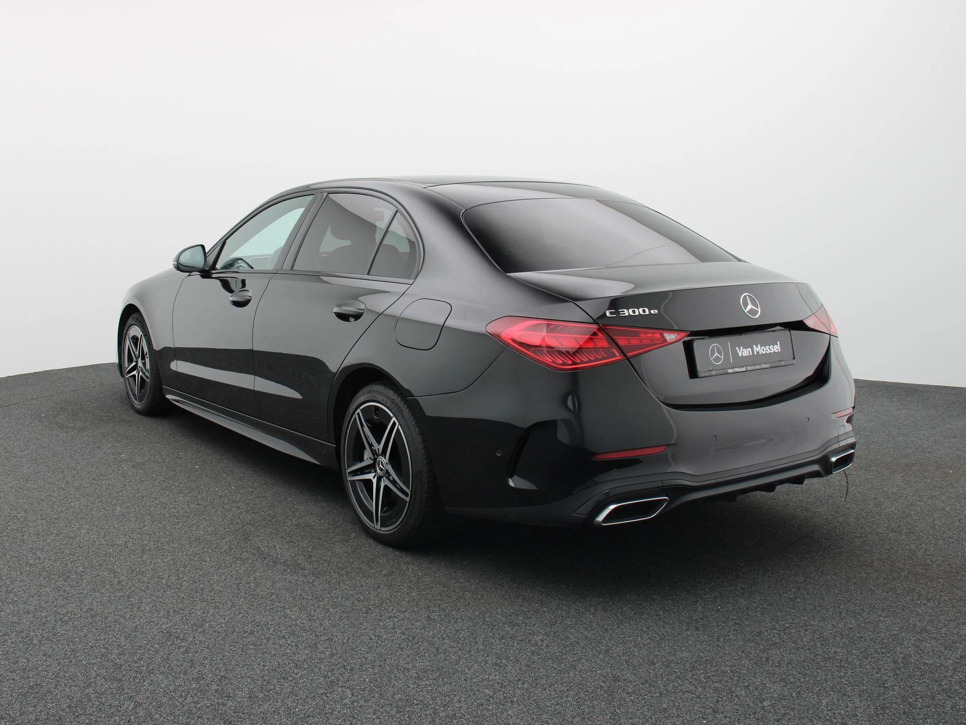 Mercedes-Benz C-Klasse 300 e AMG Line Berline + CARPLAY + LED + CAMERA + NIGHTPAKKET +