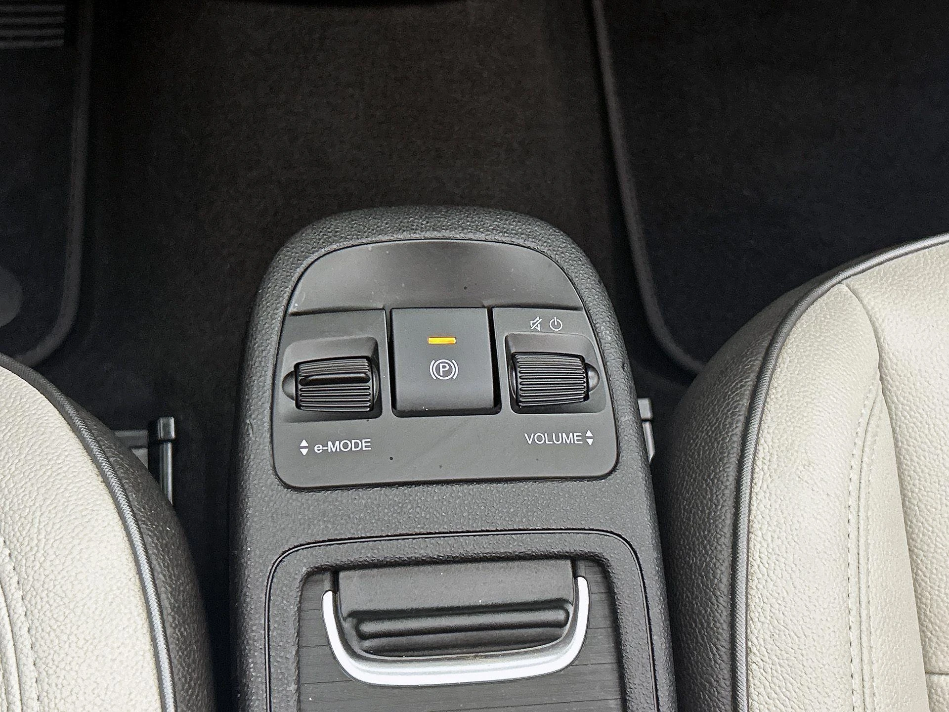 Fiat-500C-image-30