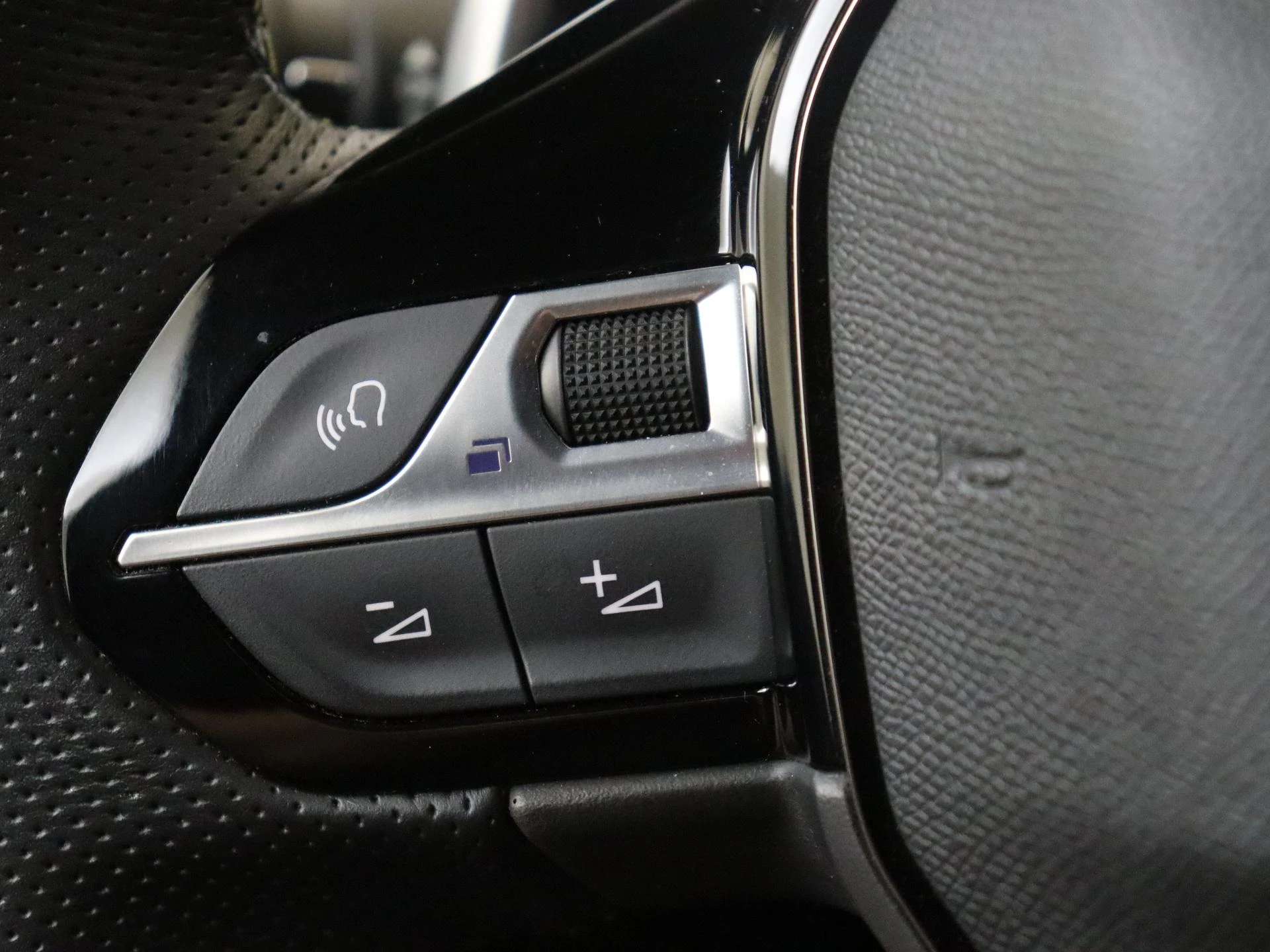 Peugeot 2008 1.2 PureTech GT