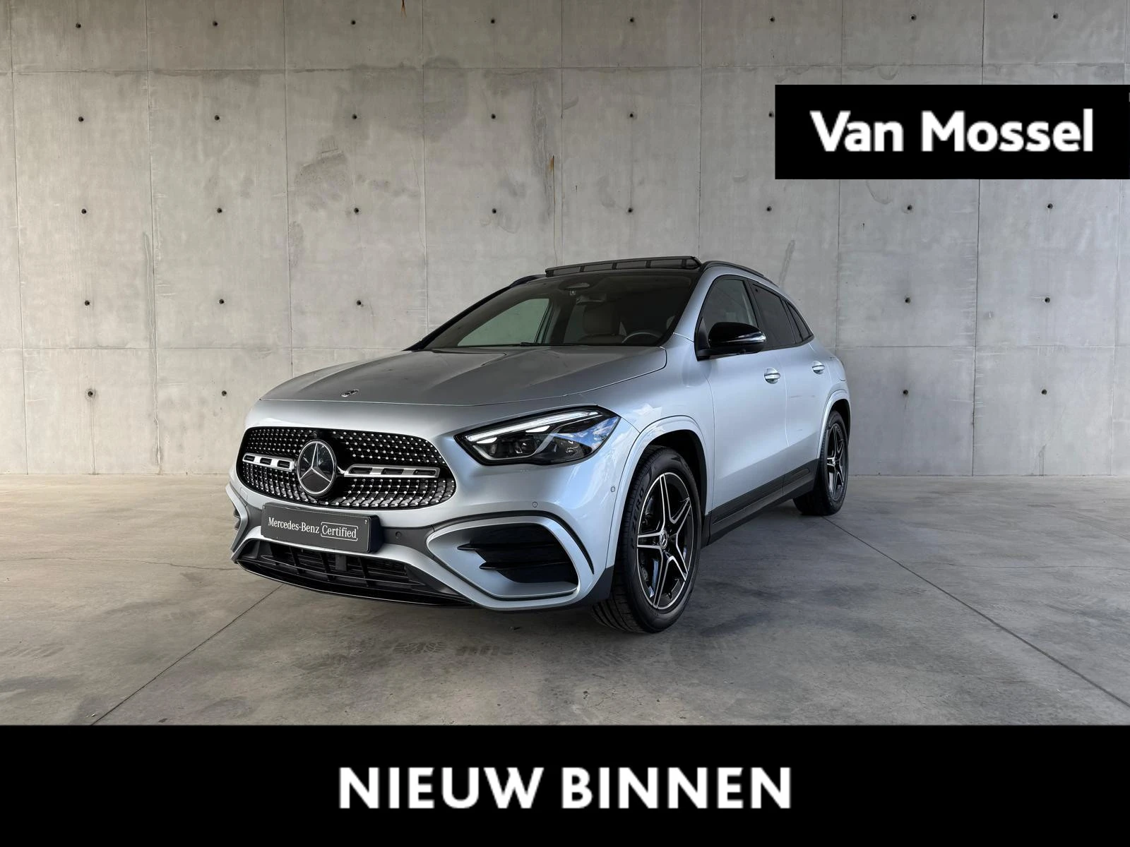 Mercedes-Benz-GLA-image-0
