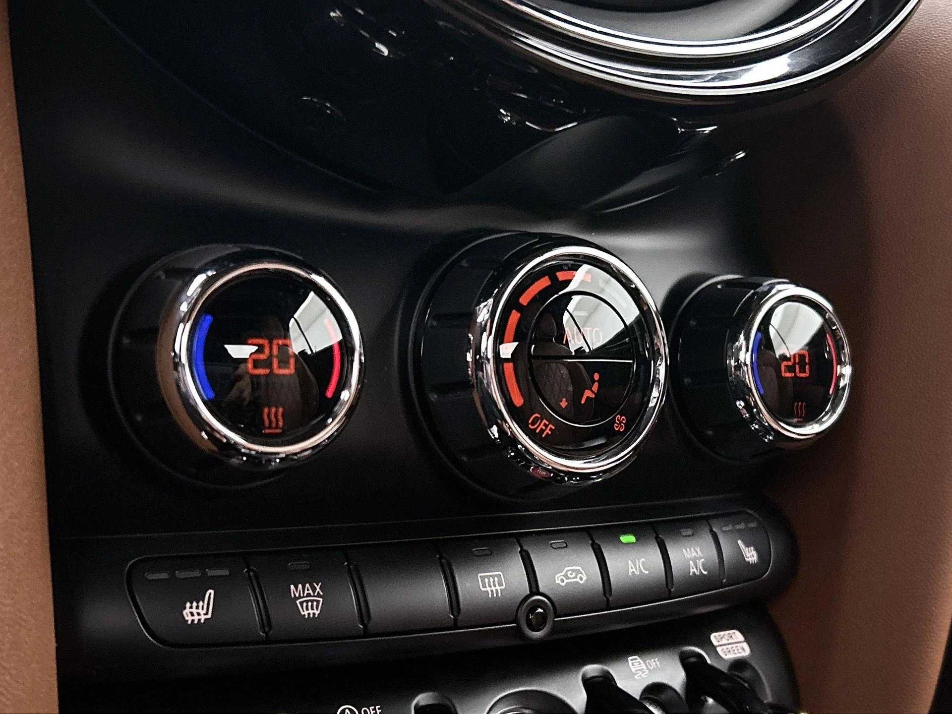 MINI-Cooper Cabrio-image-24
