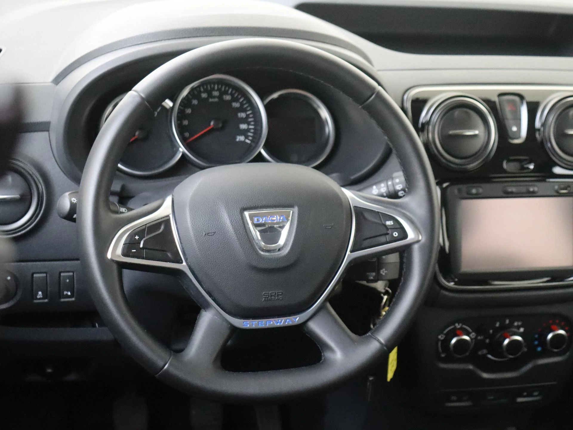 Dacia-Dokker-image-12