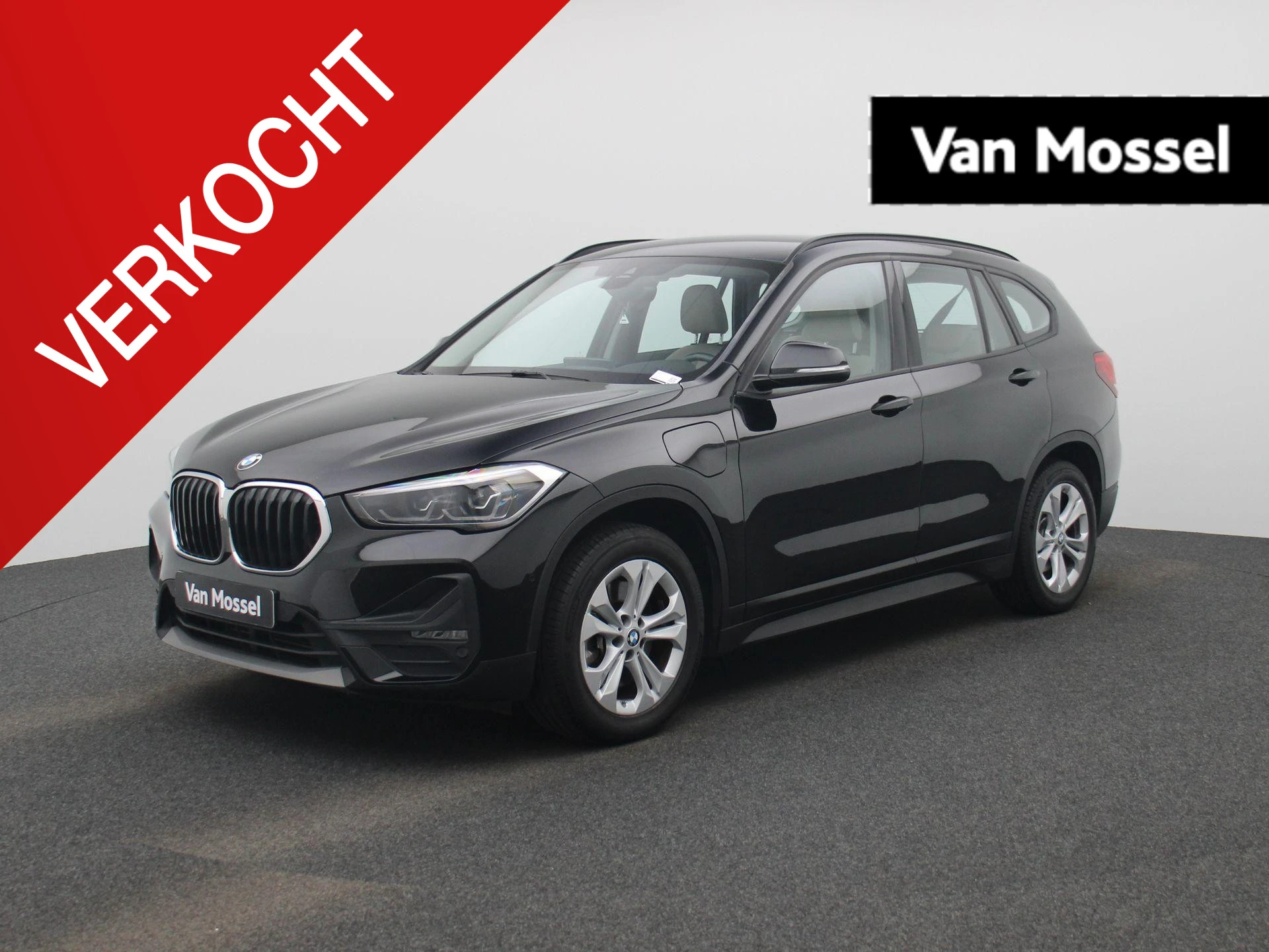 BMW-X1-image-0