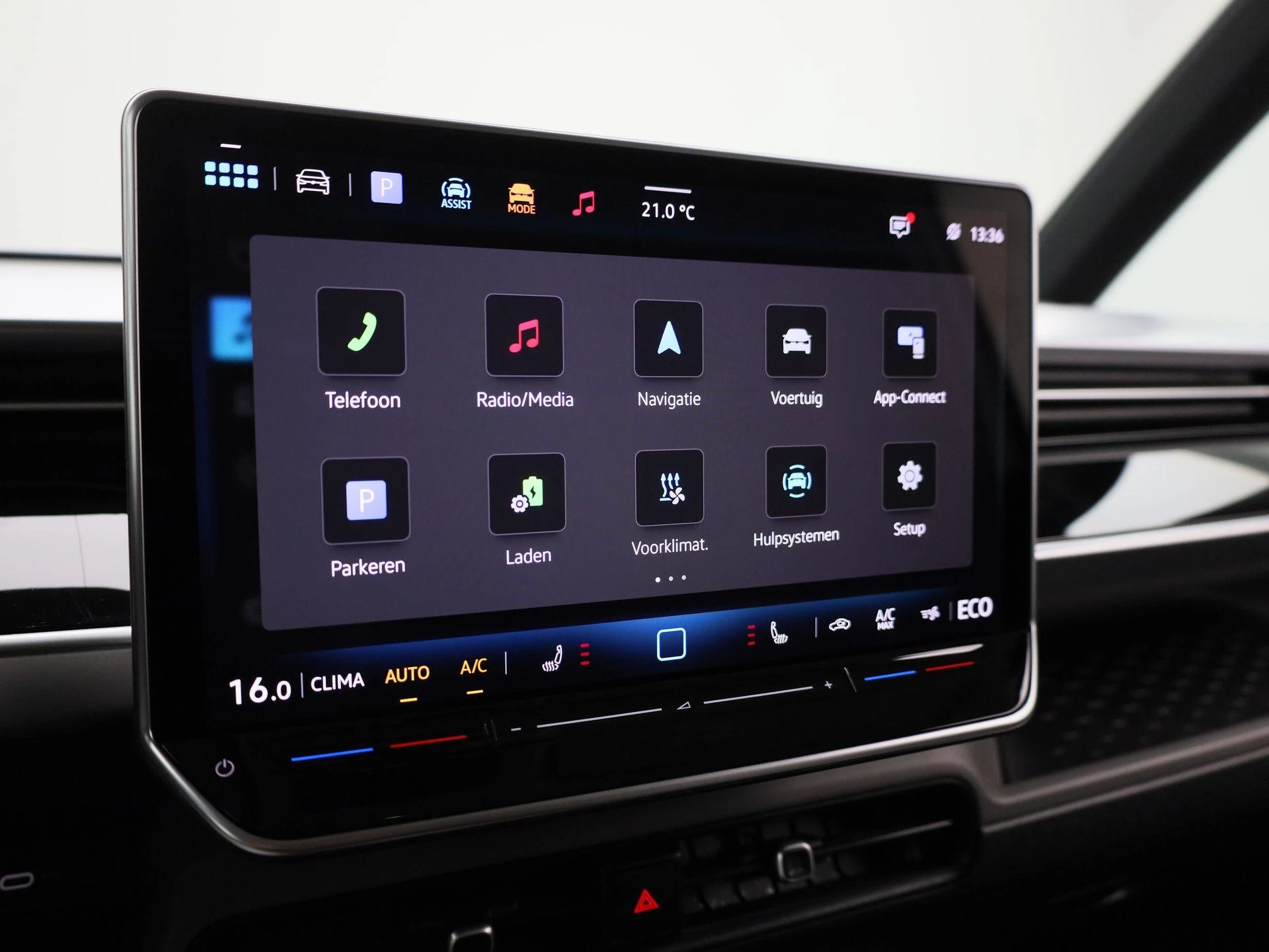 Volkswagen-ID. Buzz-image-27