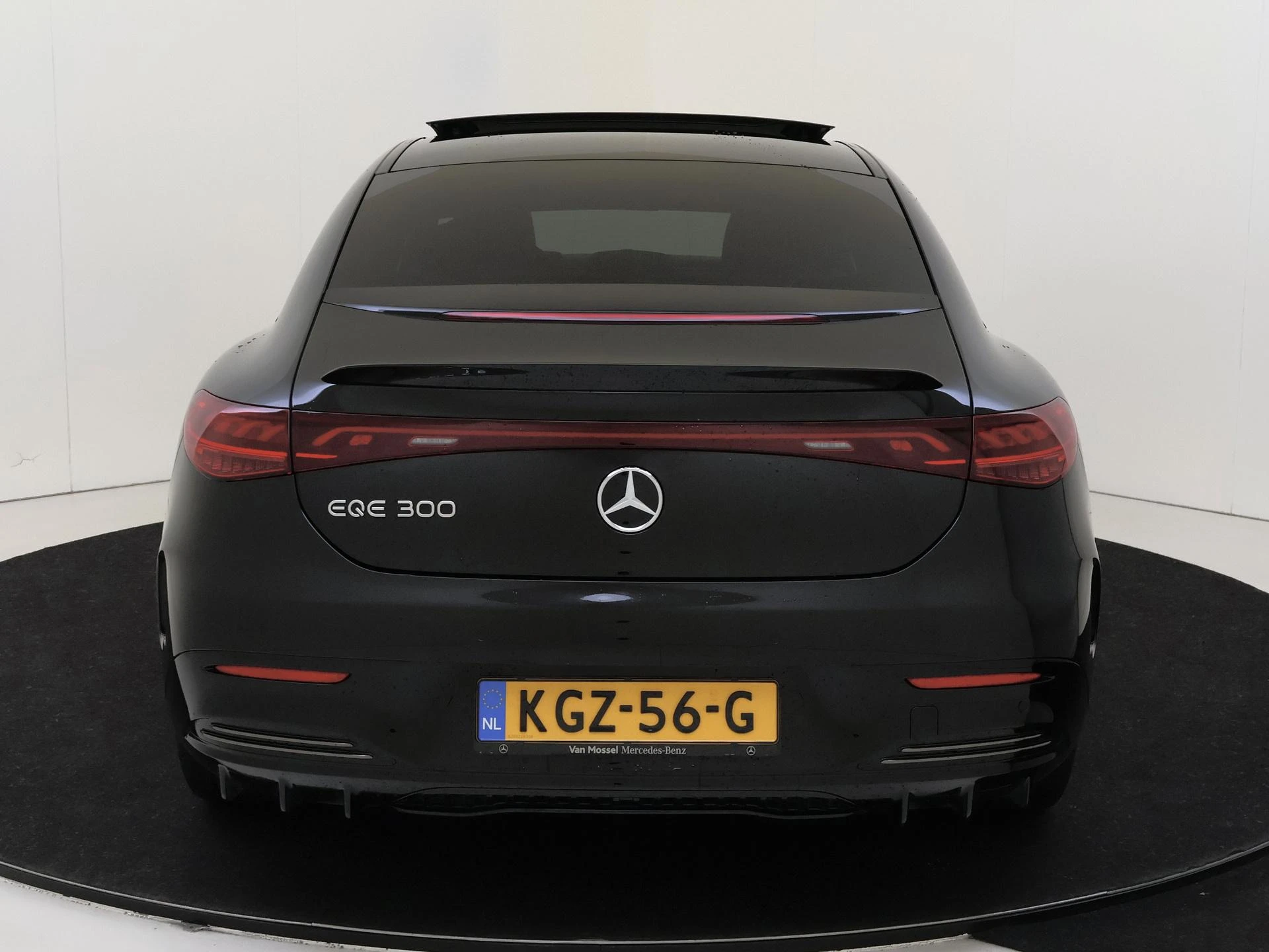 Mercedes-Benz Eqe