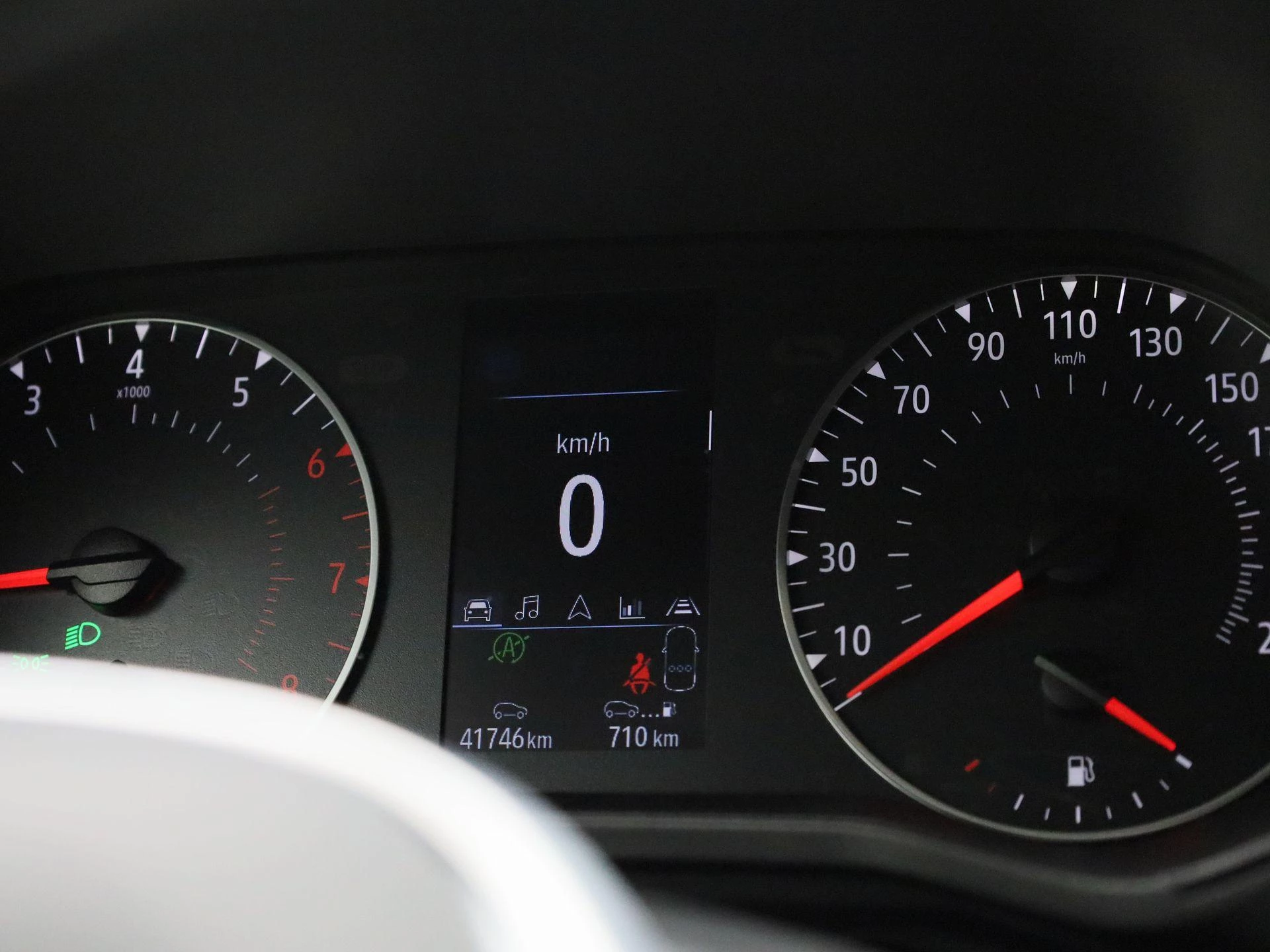 Renault-Clio-image-21