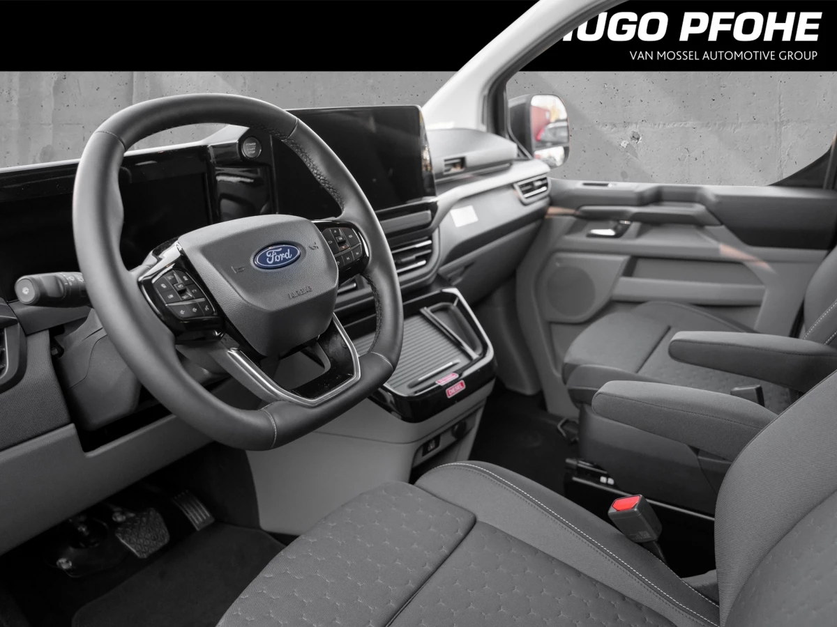 Ford-Tourneo Custom-image-5