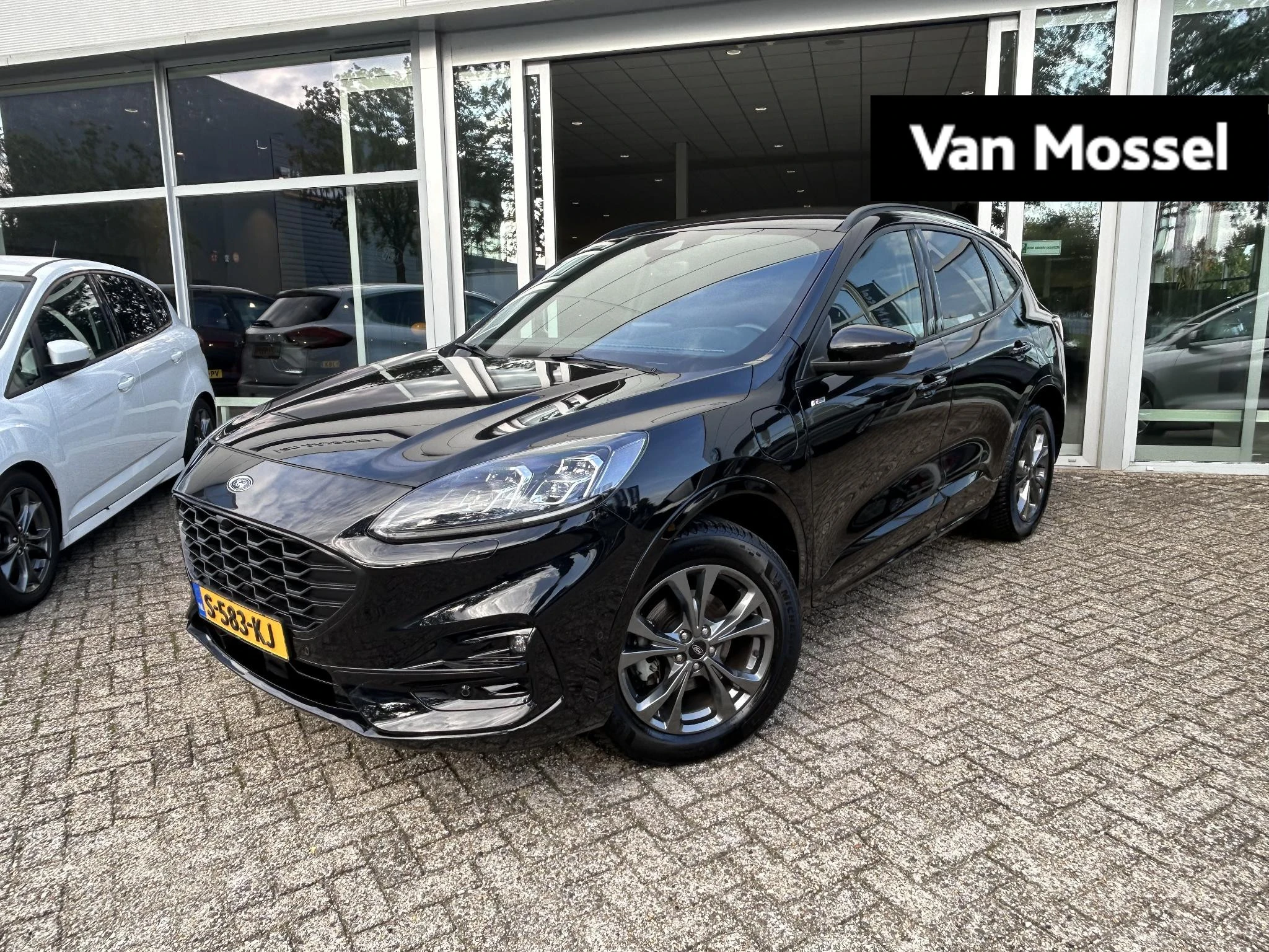 Ford-Kuga-image-0