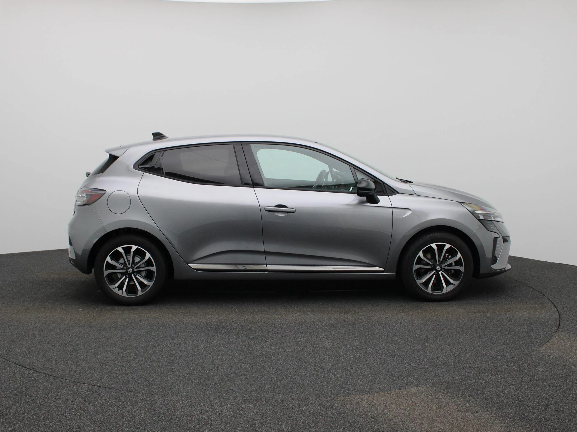 Renault-Clio-image-5