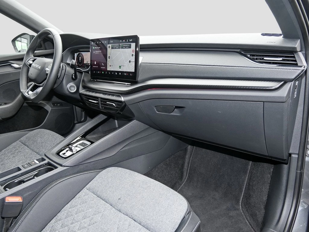 Škoda Octavia Combi 2.0 TDI Sportline *AHK*MATRIX*ACC*HuD*NAVI*