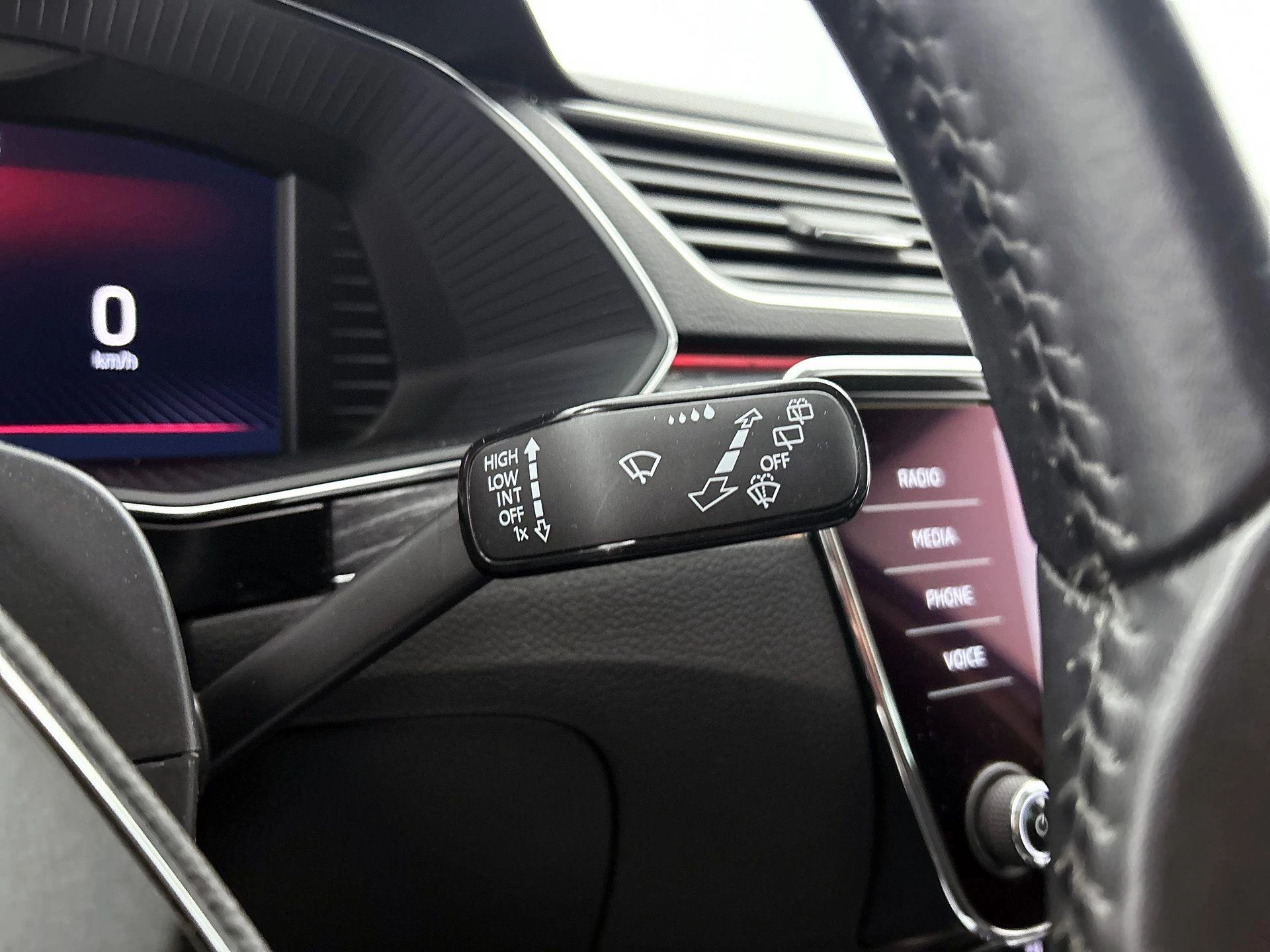 Škoda-Superb-image-13