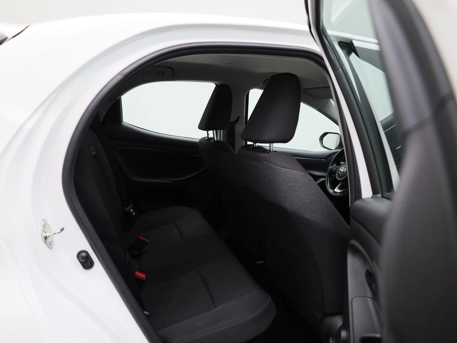 Toyota-Yaris-image-29