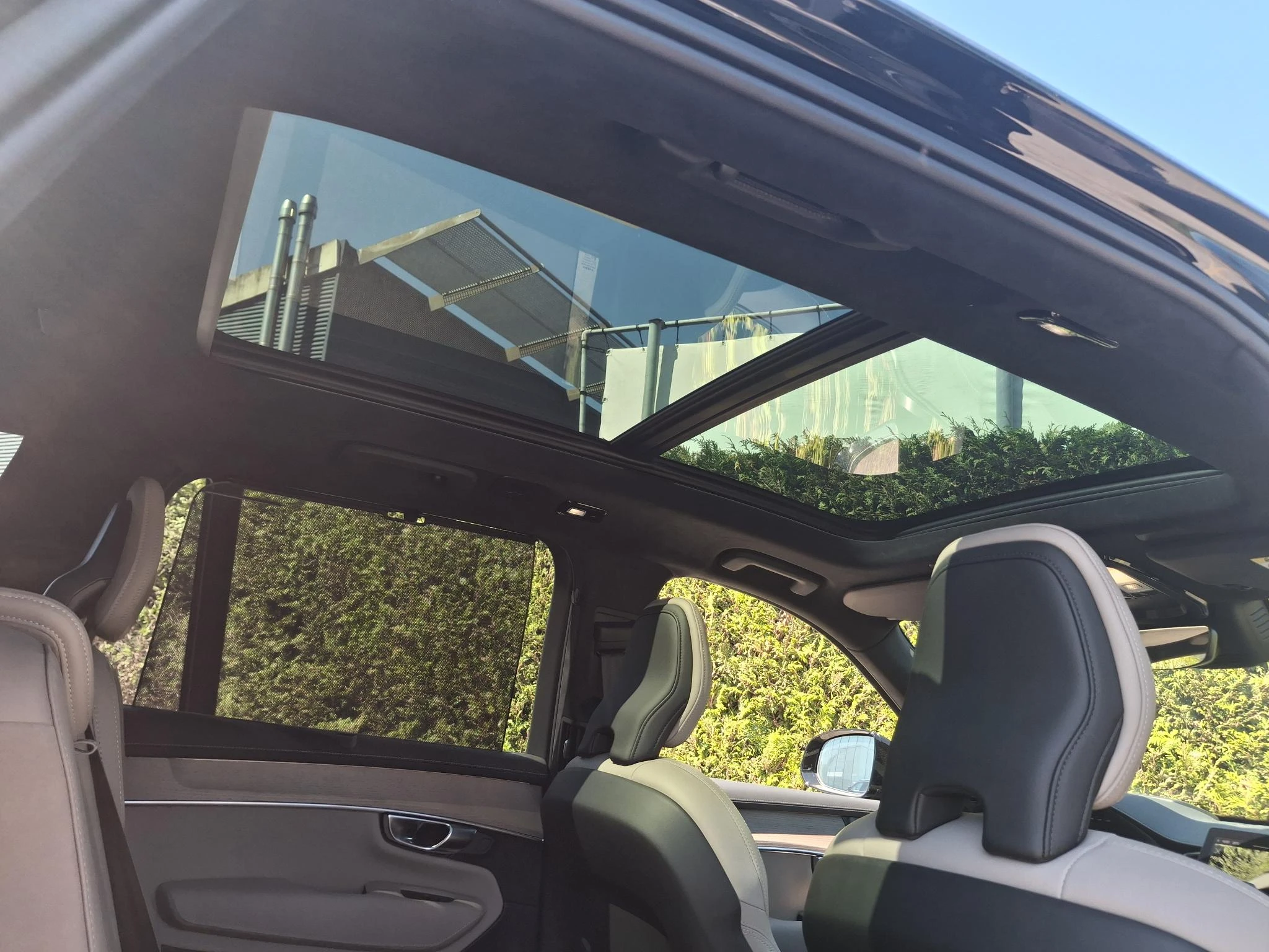 Volvo-XC90-image-18