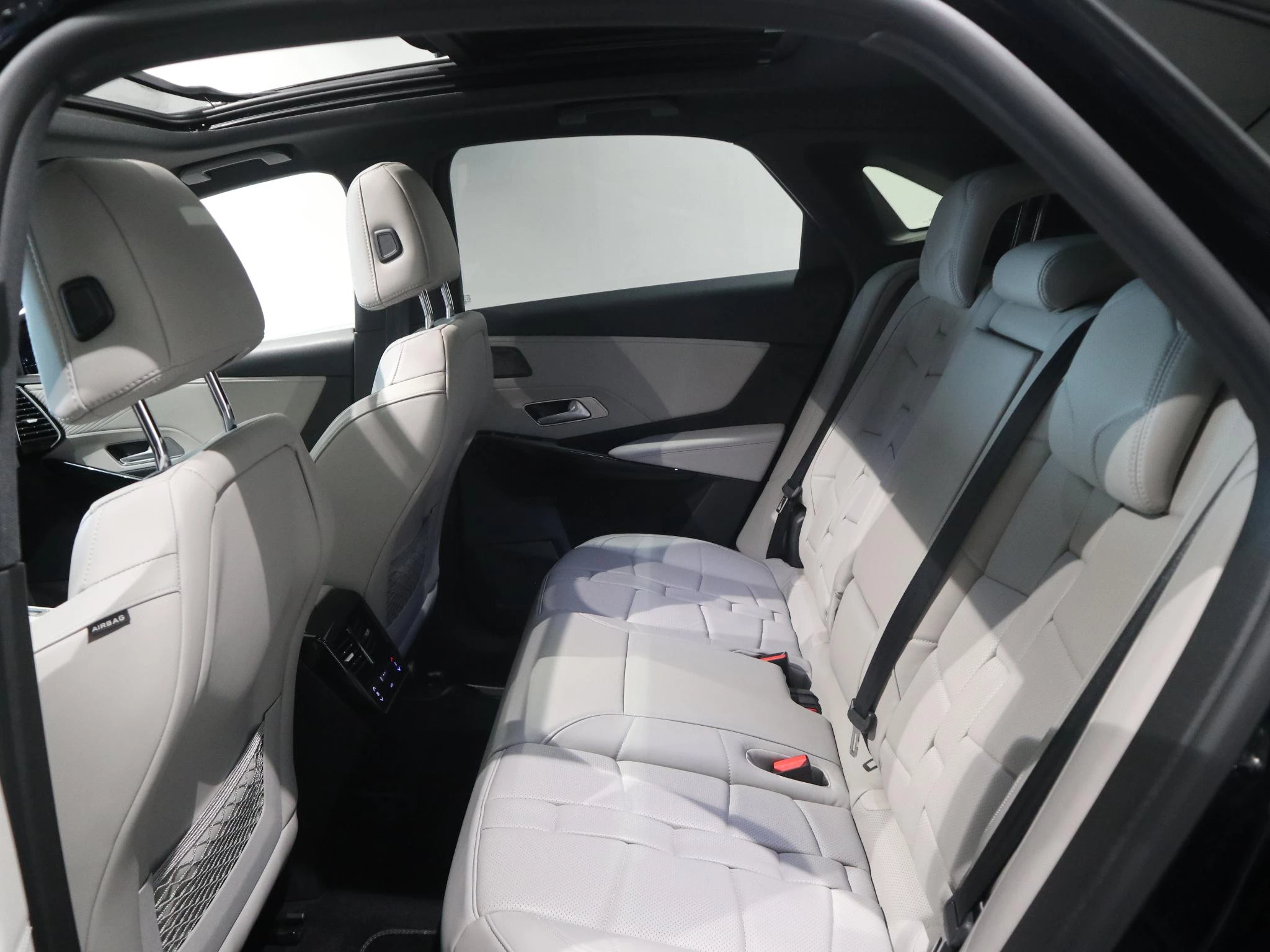 DS DS 7 E-Tense 225 Opéra