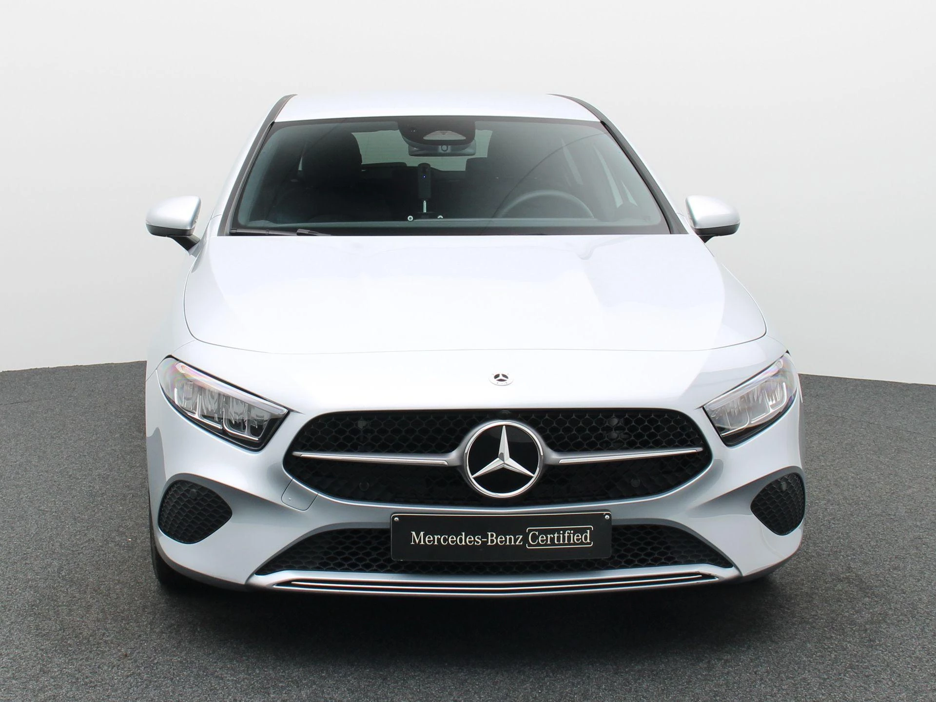 Mercedes-Benz Classe A 180 Business Line + CARPLAY + LED + CAMERA +