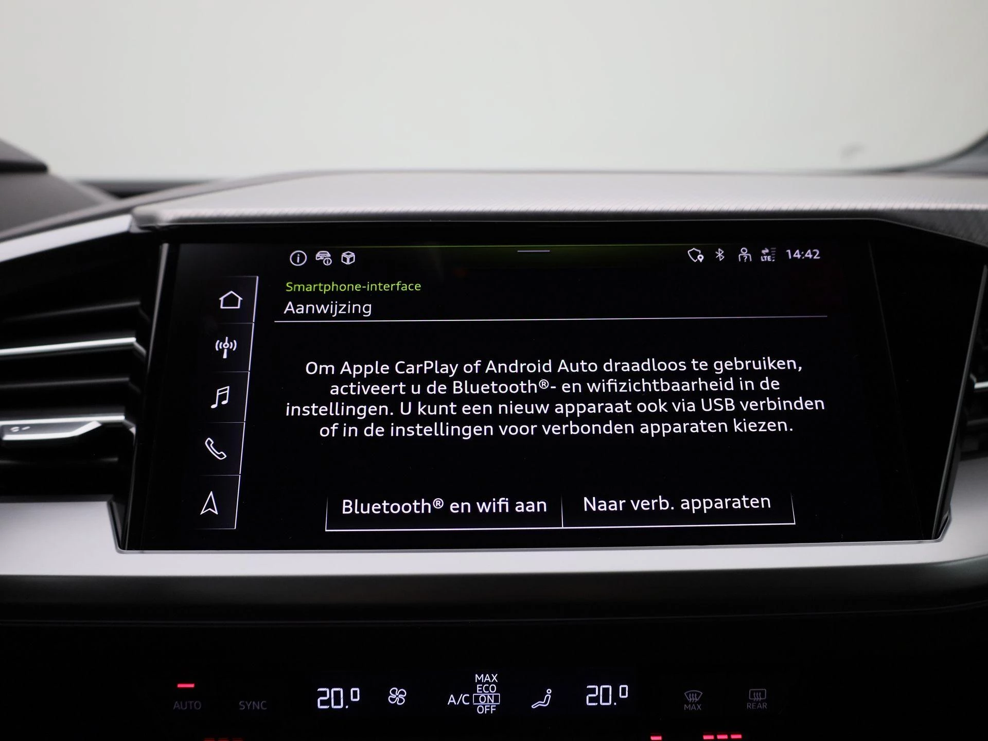 Audi-Q4 e-tron-image-28