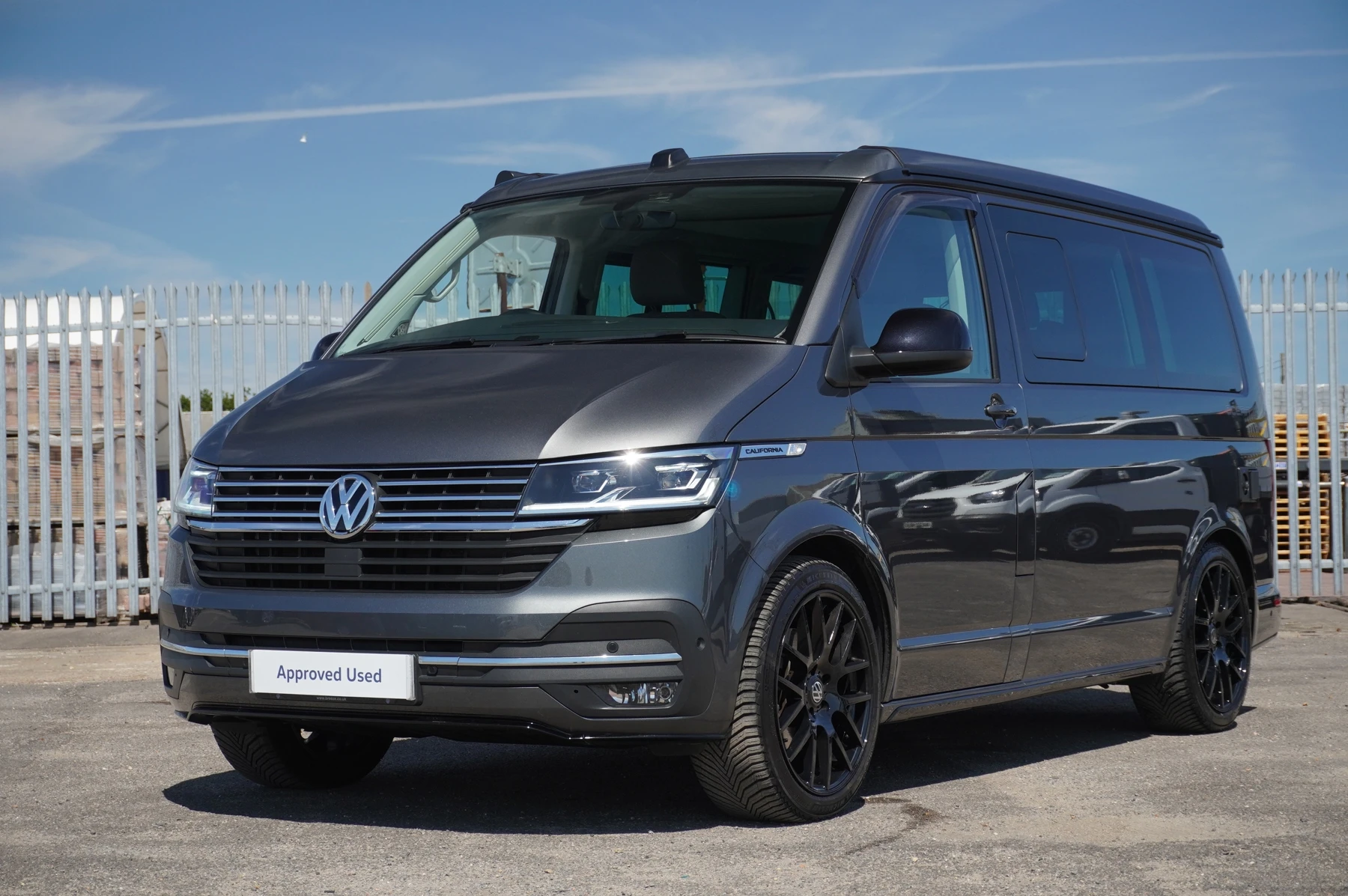Volkswagen-California-image-49