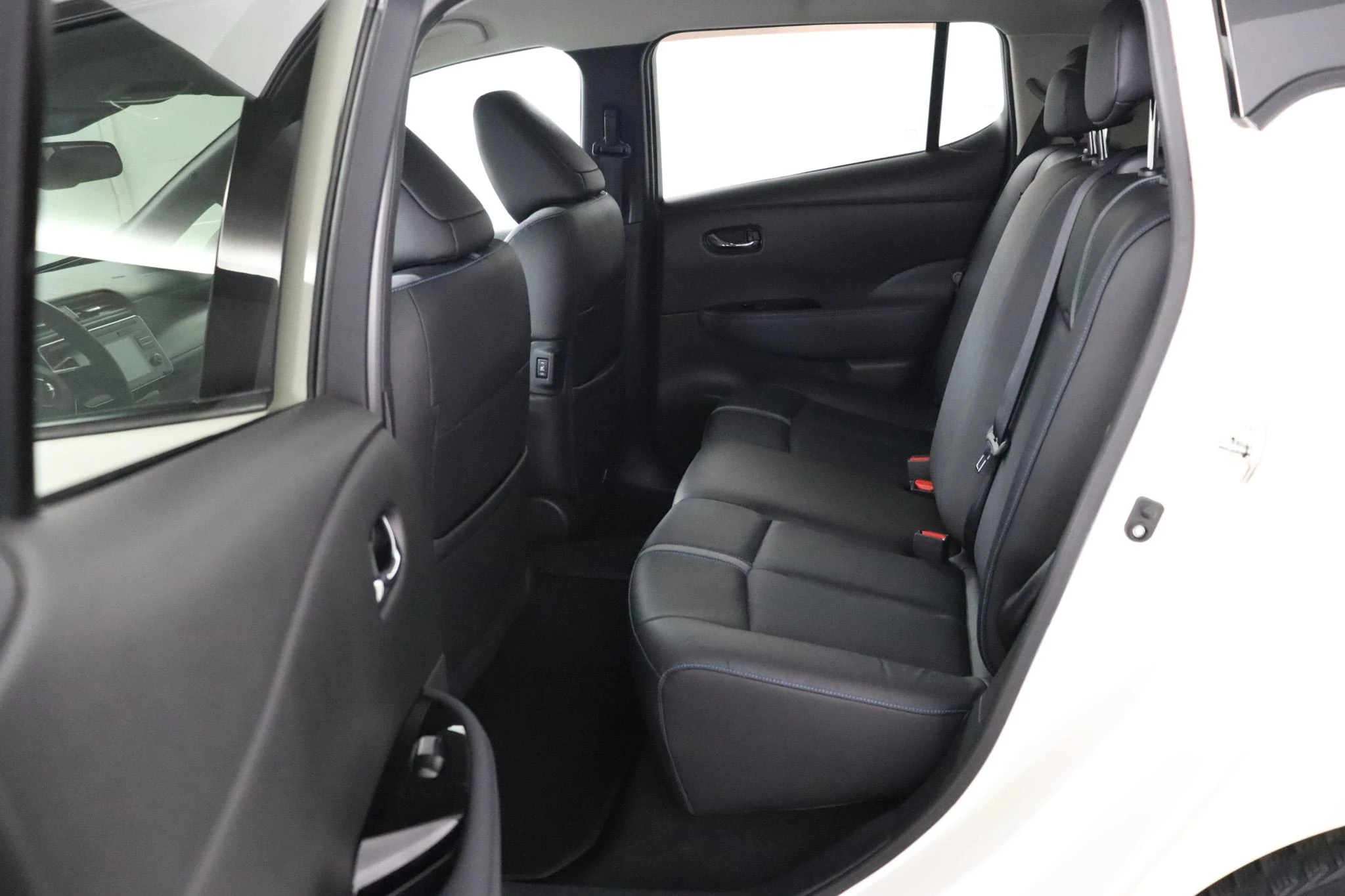 Nissan-Leaf-image-15
