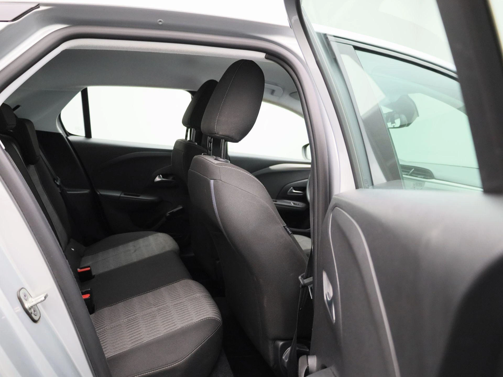 Opel-Corsa-e-image-32