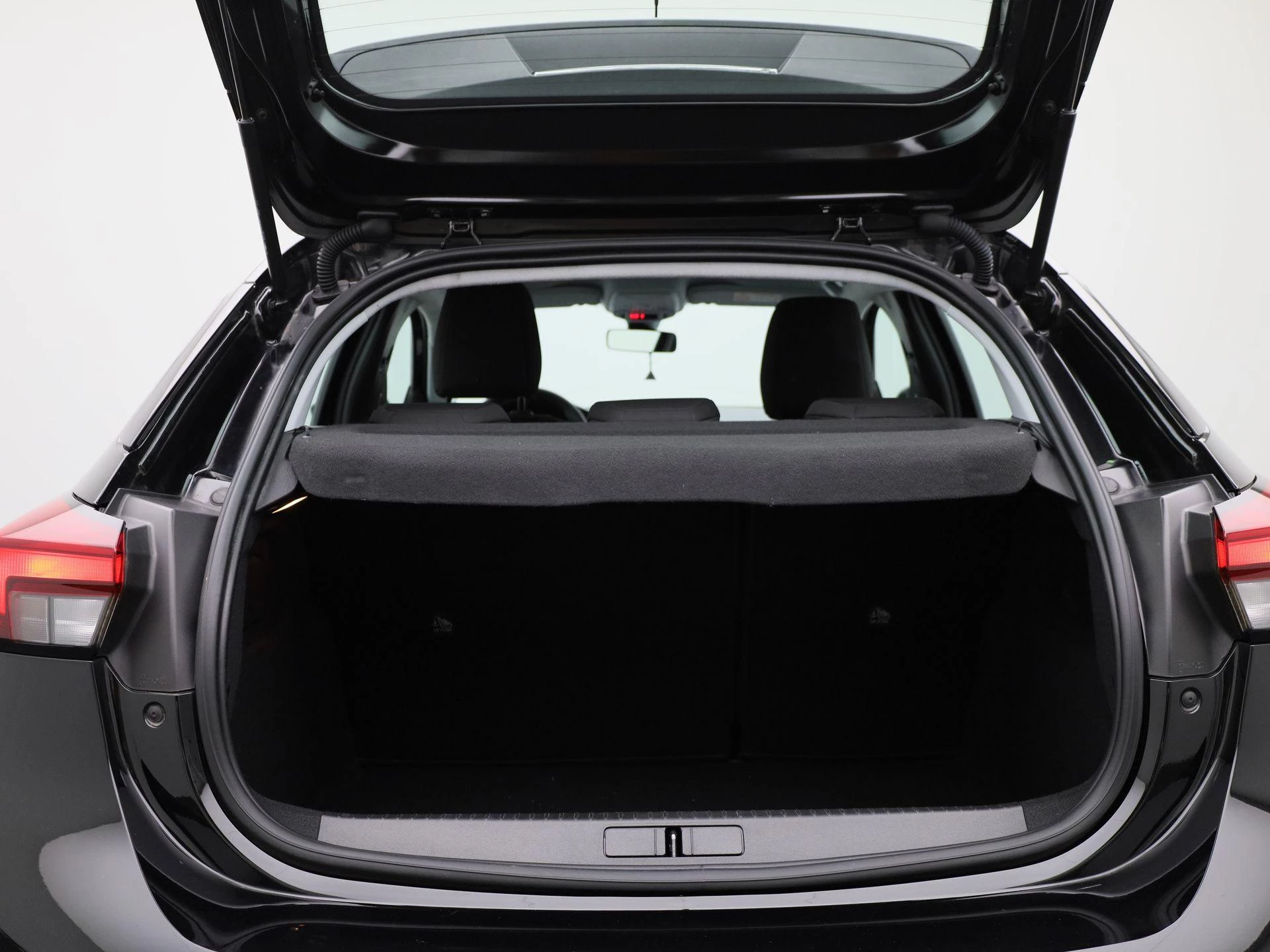 Opel-Corsa-image-13